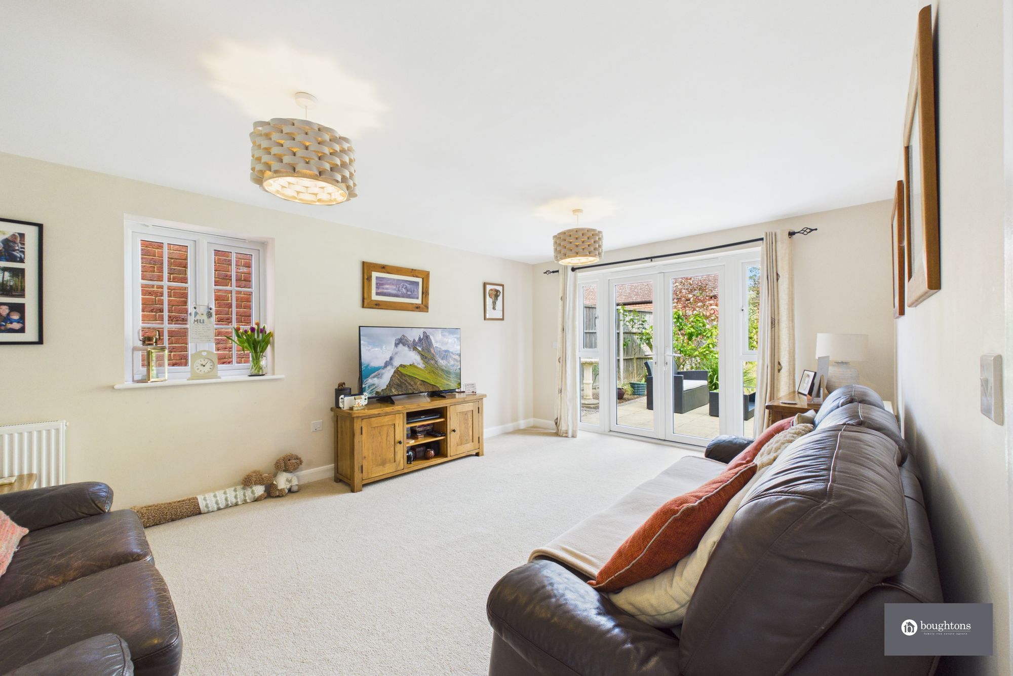 4 bed detached house for sale in Juliet Drive, Brackley, NN13  - Property Image 6