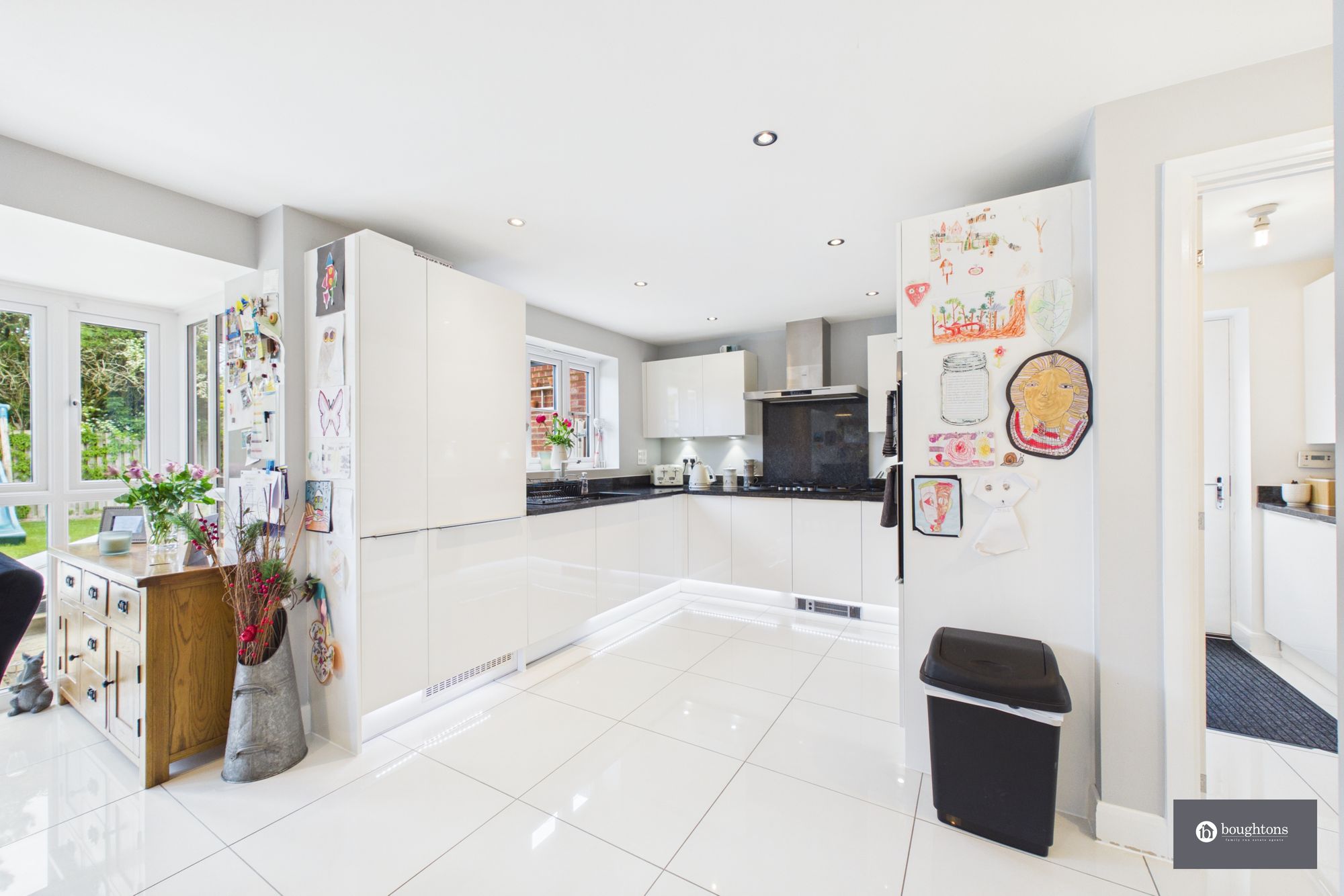 4 bed detached house for sale in Juliet Drive, Brackley, NN13  - Property Image 9