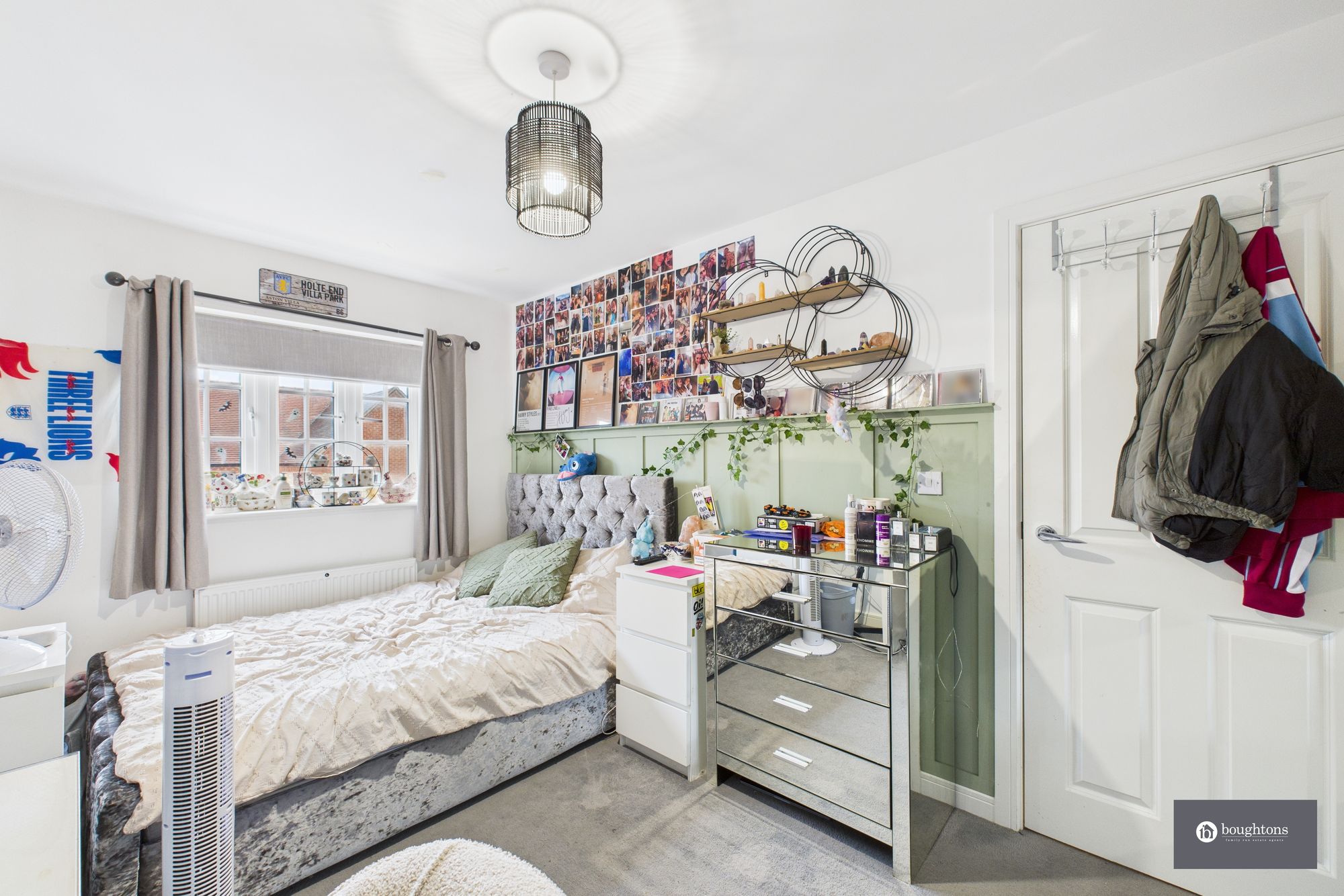 4 bed mid-terraced house for sale in Foxhills Way, Brackley, NN13  - Property Image 16