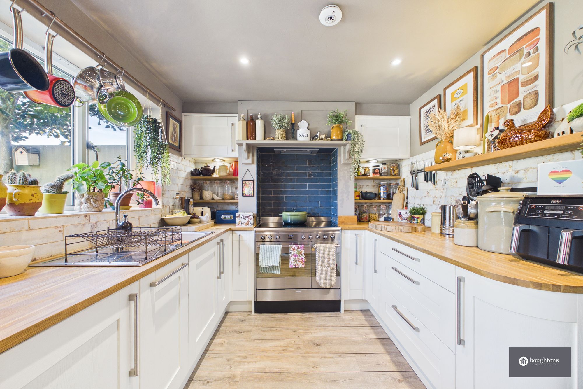 3 bed semi-detached house for sale in Fulwell Road, Westbury, NN13  - Property Image 2