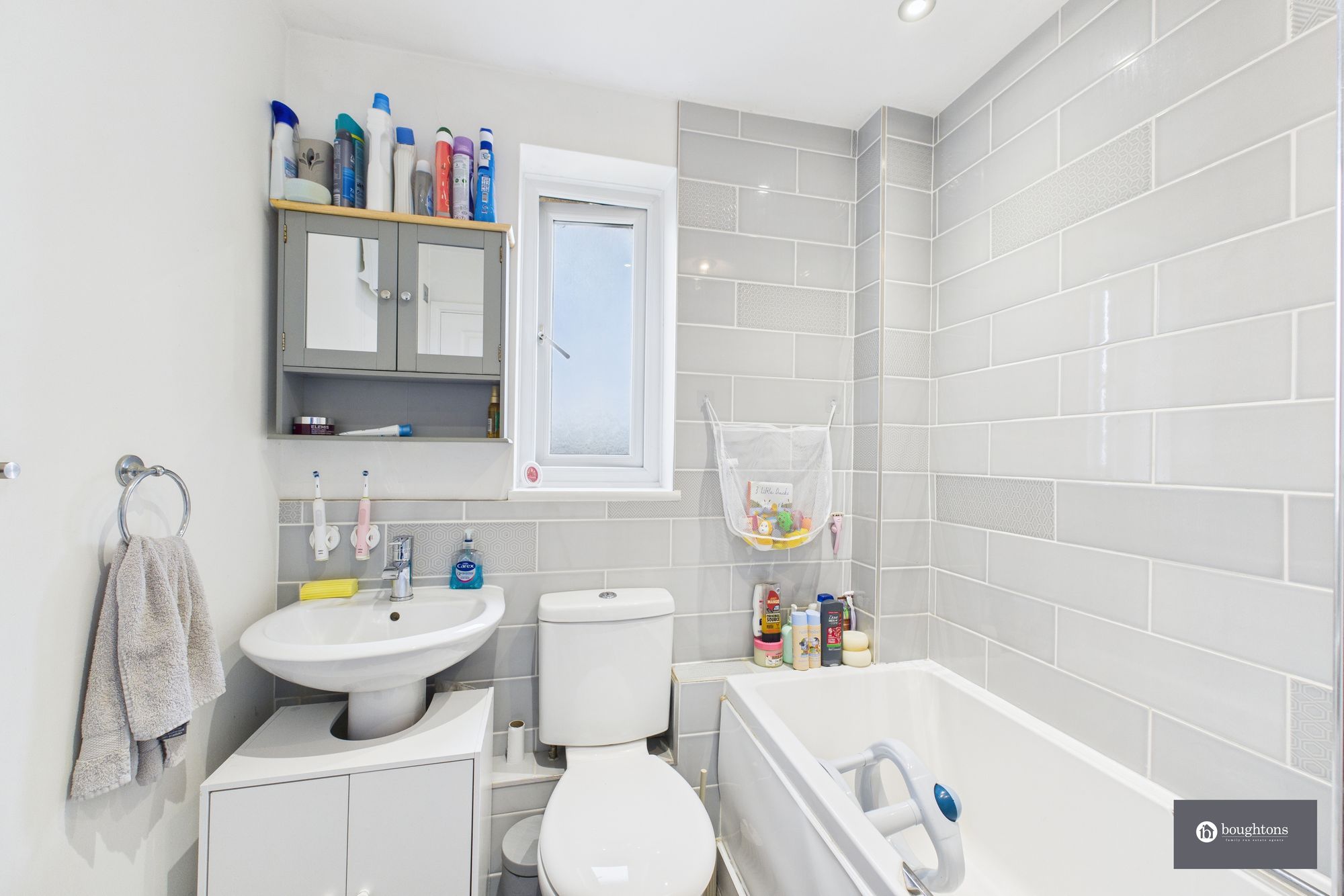 2 bed semi-detached house for sale in Malt Lane, Syresham, NN13  - Property Image 15