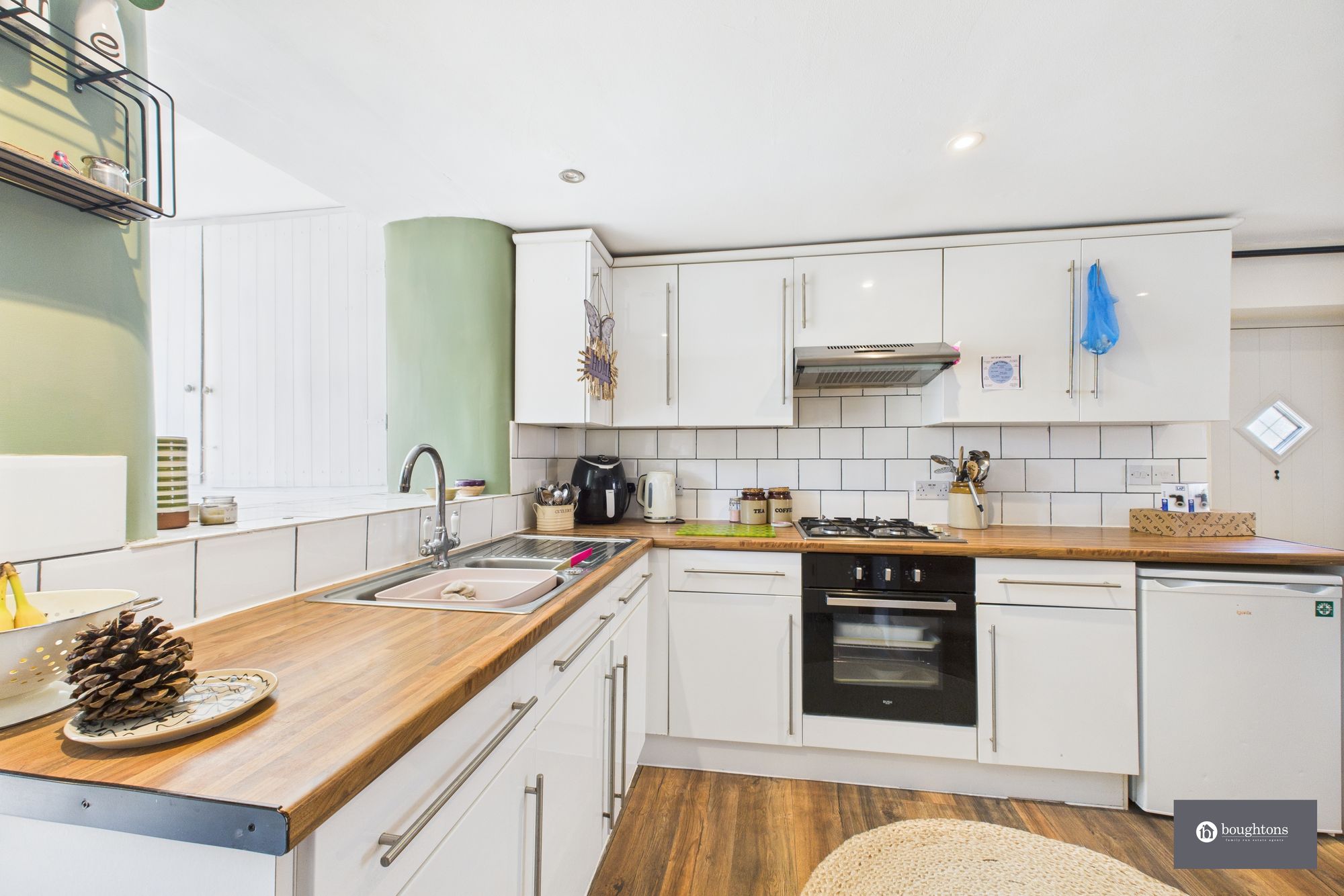 2 bed semi-detached house for sale in Manor Road, Brackley, NN13  - Property Image 9