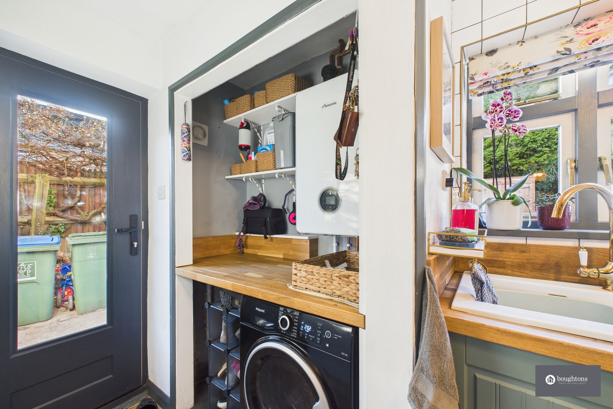 2 bed semi-detached house for sale in Main Street, Westbury, NN13  - Property Image 9