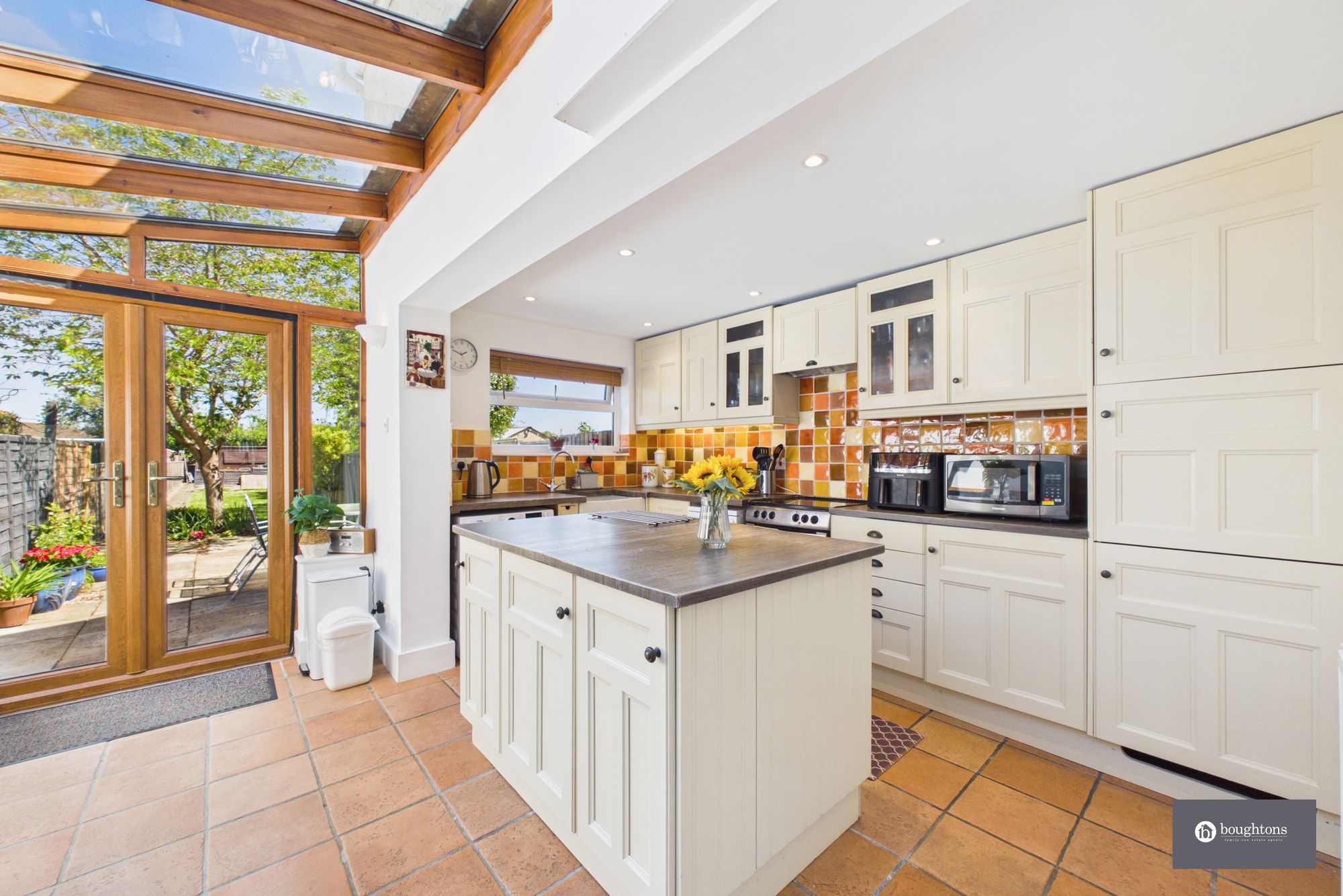 2 bed end of terrace house for sale in Halse Road, Brackley, NN13  - Property Image 2