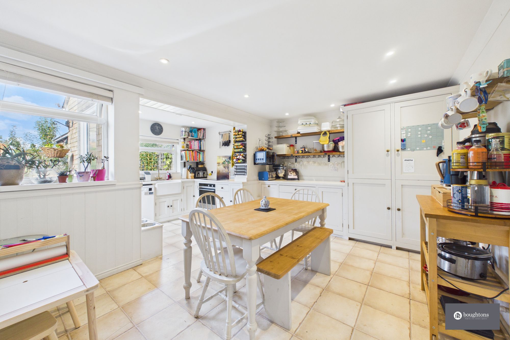 3 bed semi-detached house for sale in Halse Road, Brackley, NN13  - Property Image 2