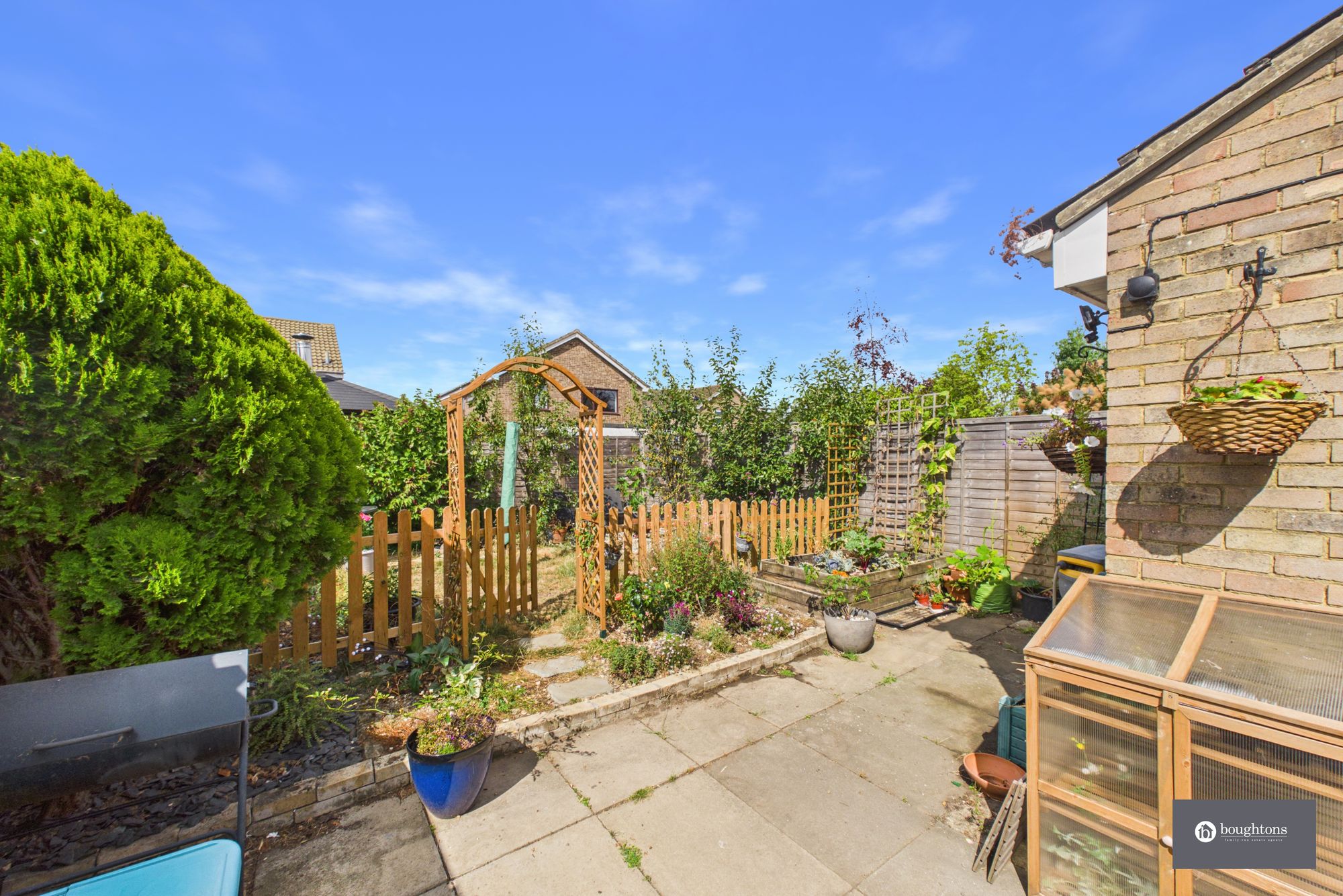 3 bed semi-detached house for sale in Halse Road, Brackley, NN13  - Property Image 17