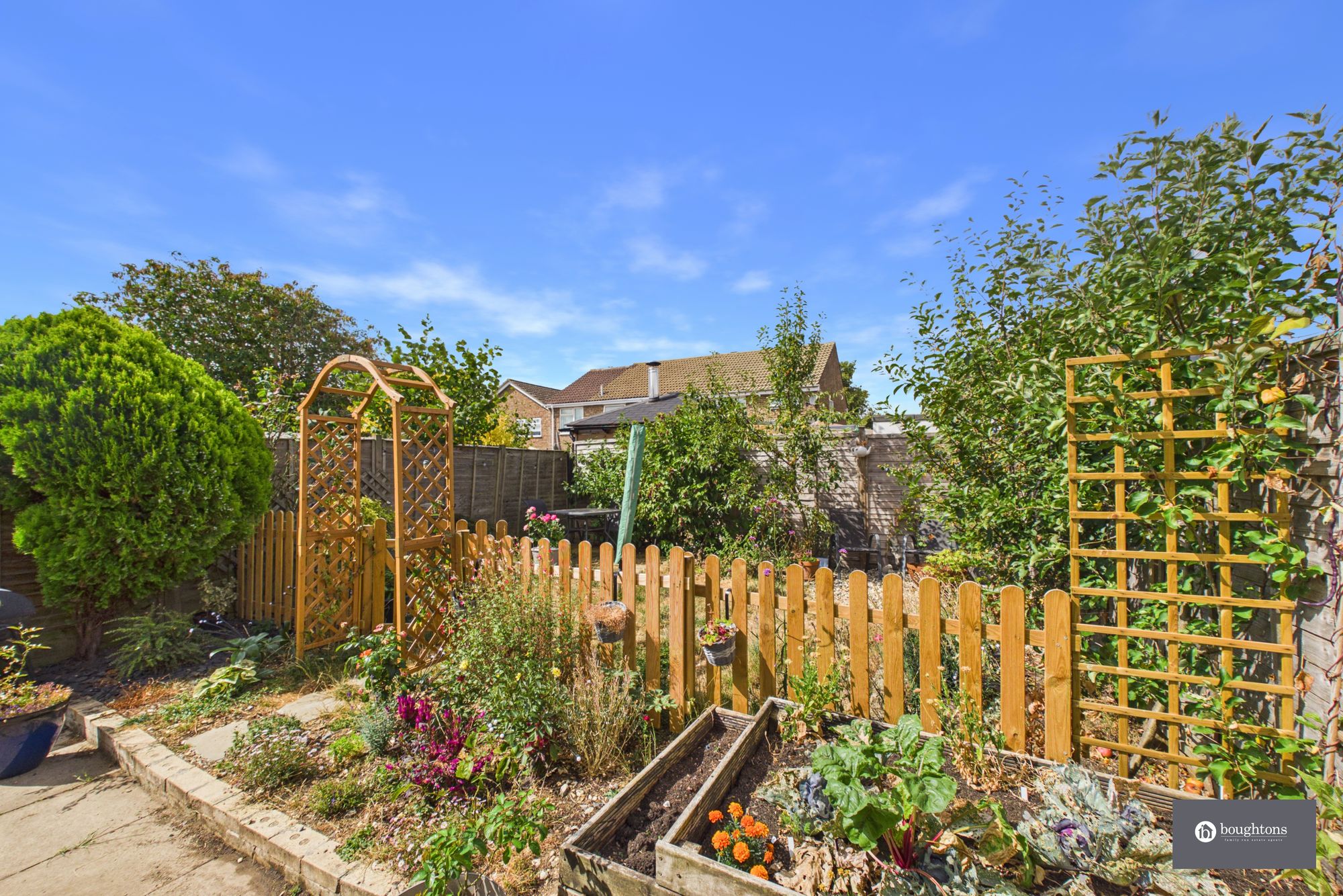 3 bed semi-detached house for sale in Halse Road, Brackley, NN13  - Property Image 16
