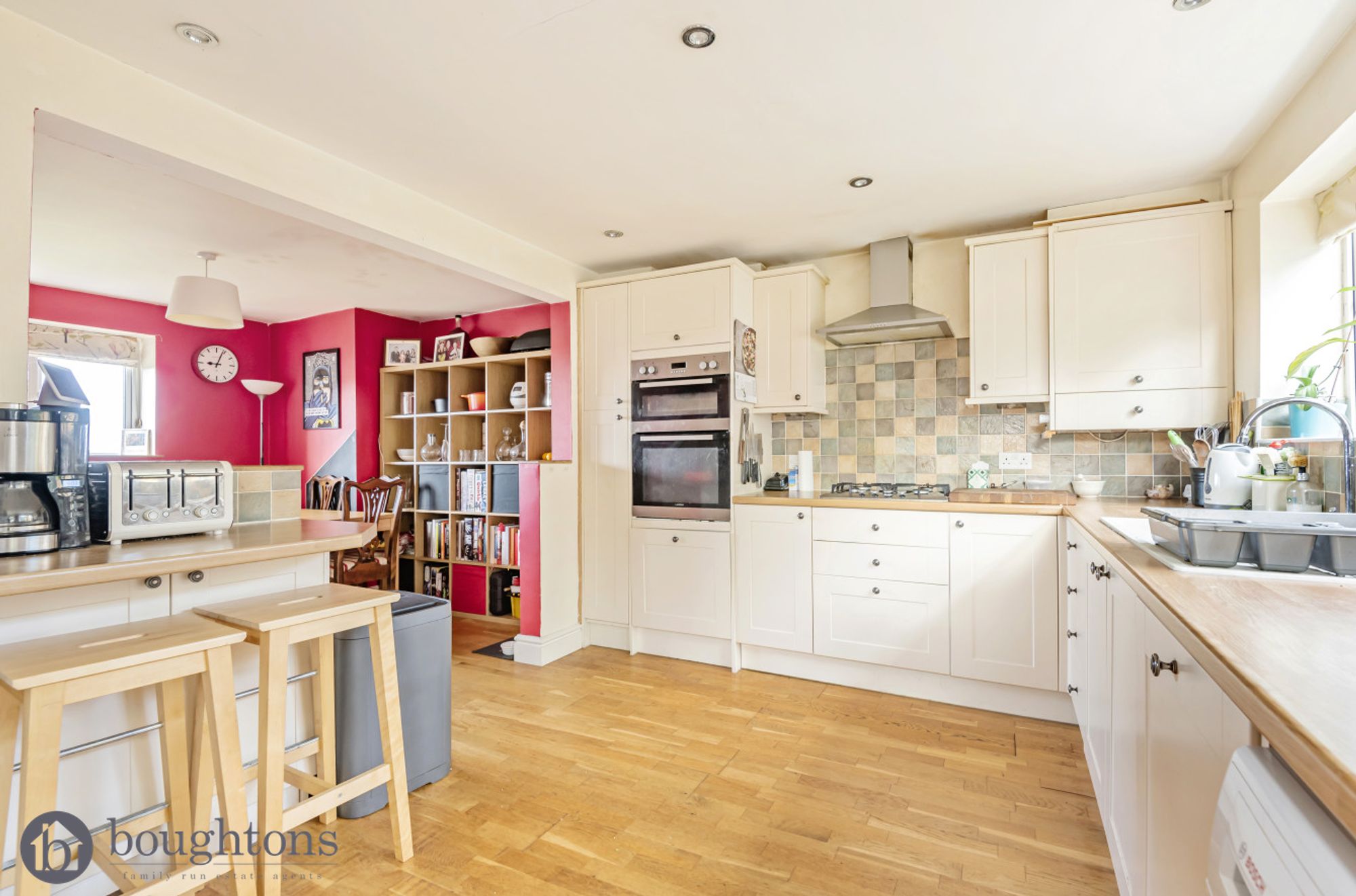 3 bed semi-detached house for sale in Banbury Road, Brackley, NN13  - Property Image 2