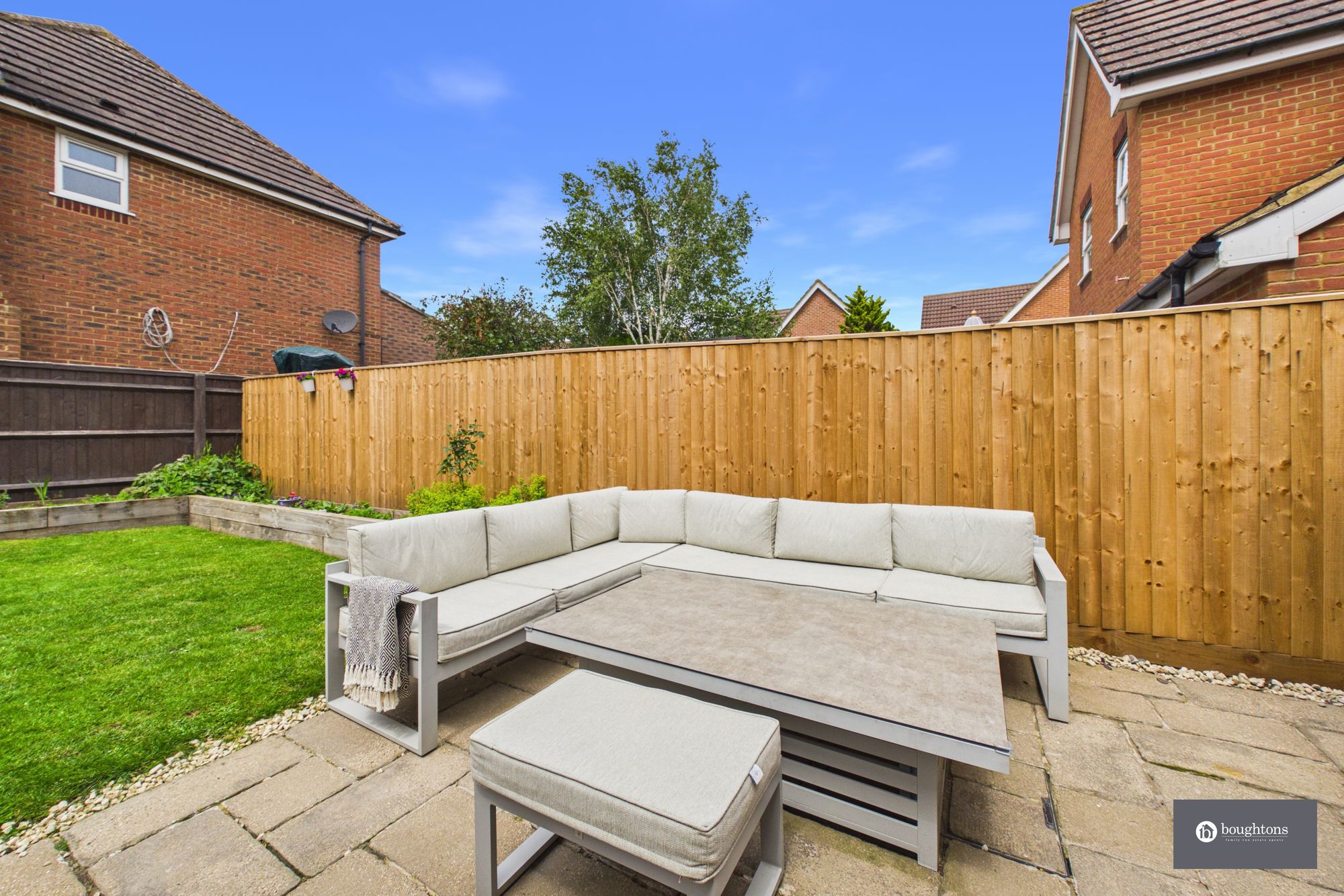 3 bed detached house for sale in Kestrel Crescent, Brackley, NN13  - Property Image 23