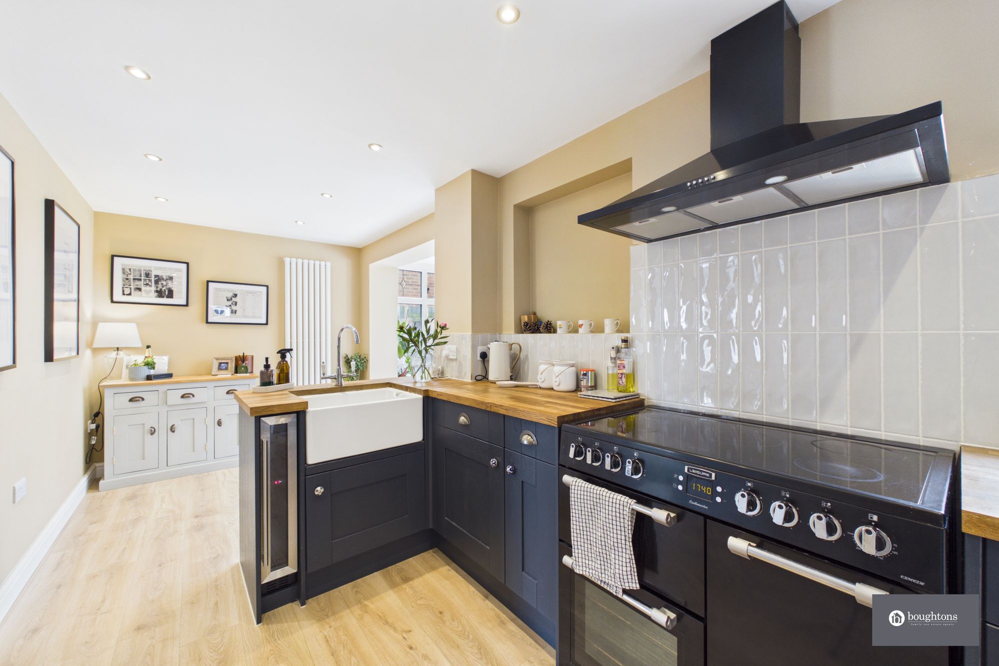 3 bed detached house for sale in Kestrel Crescent, Brackley, NN13  - Property Image 6