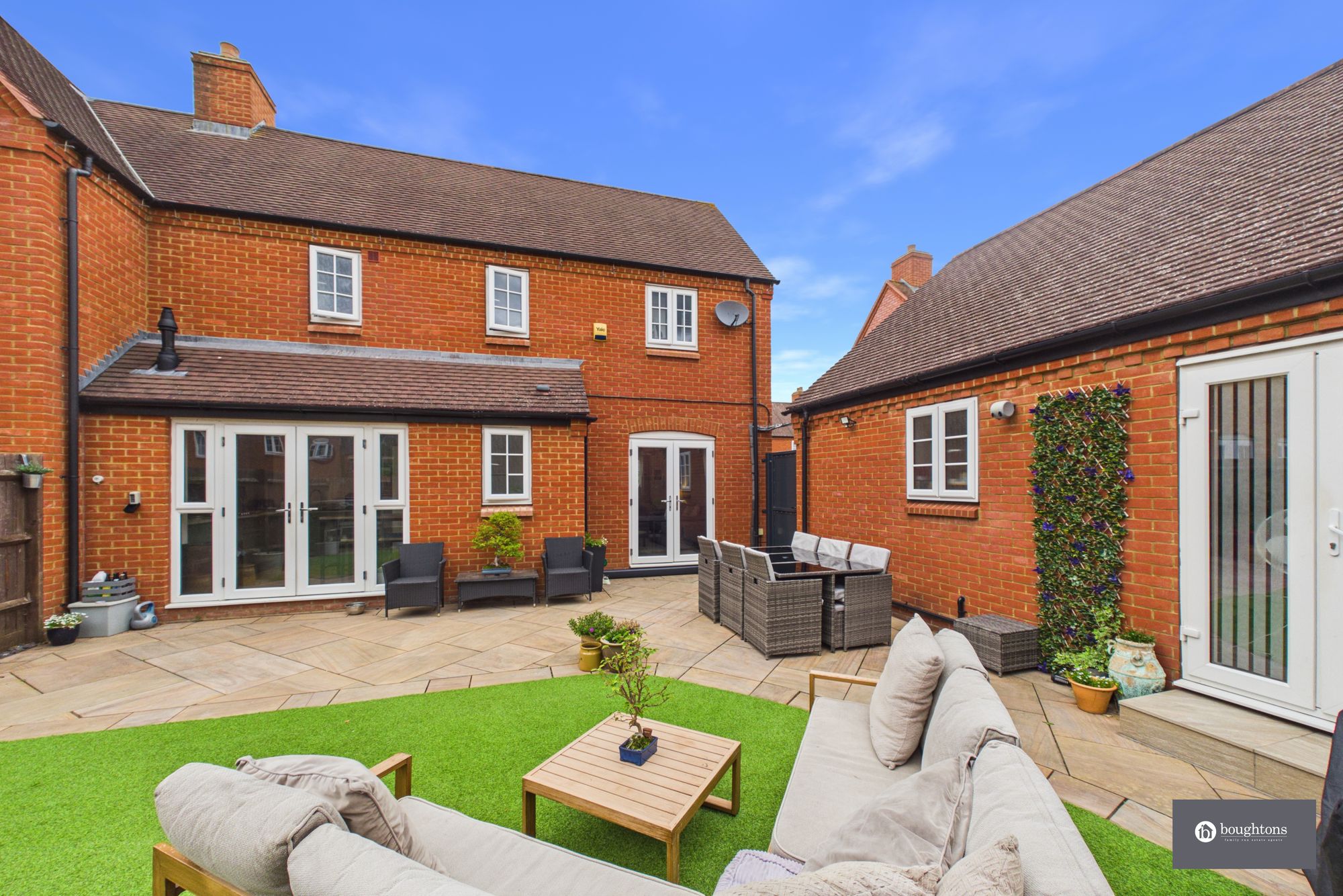 3 bed semi-detached house for sale in Cygnus Way, Brackley, NN13  - Property Image 27