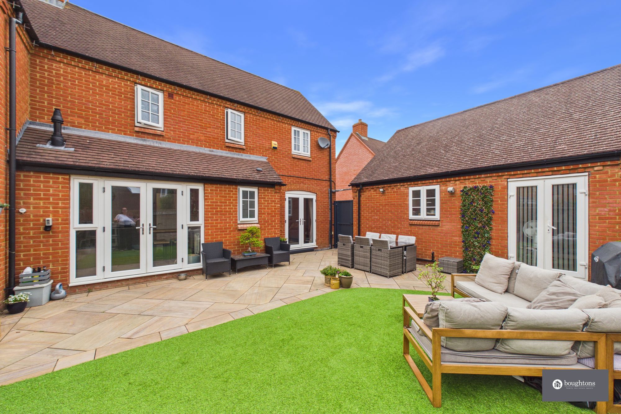 3 bed semi-detached house for sale in Cygnus Way, Brackley, NN13  - Property Image 2