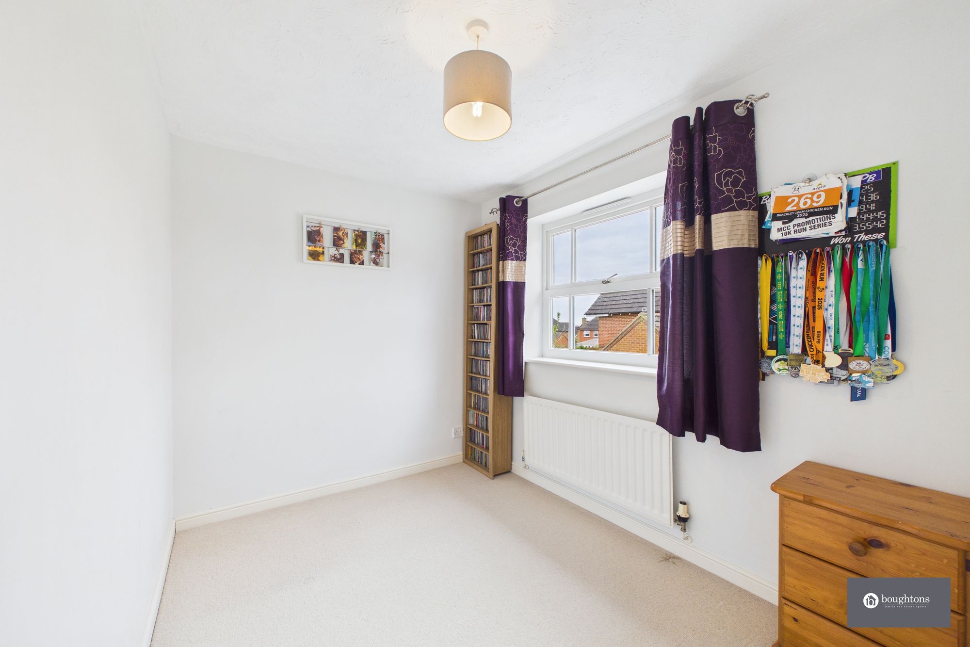 3 bed detached house for sale in Kingfisher Road, Brackley, NN13  - Property Image 32