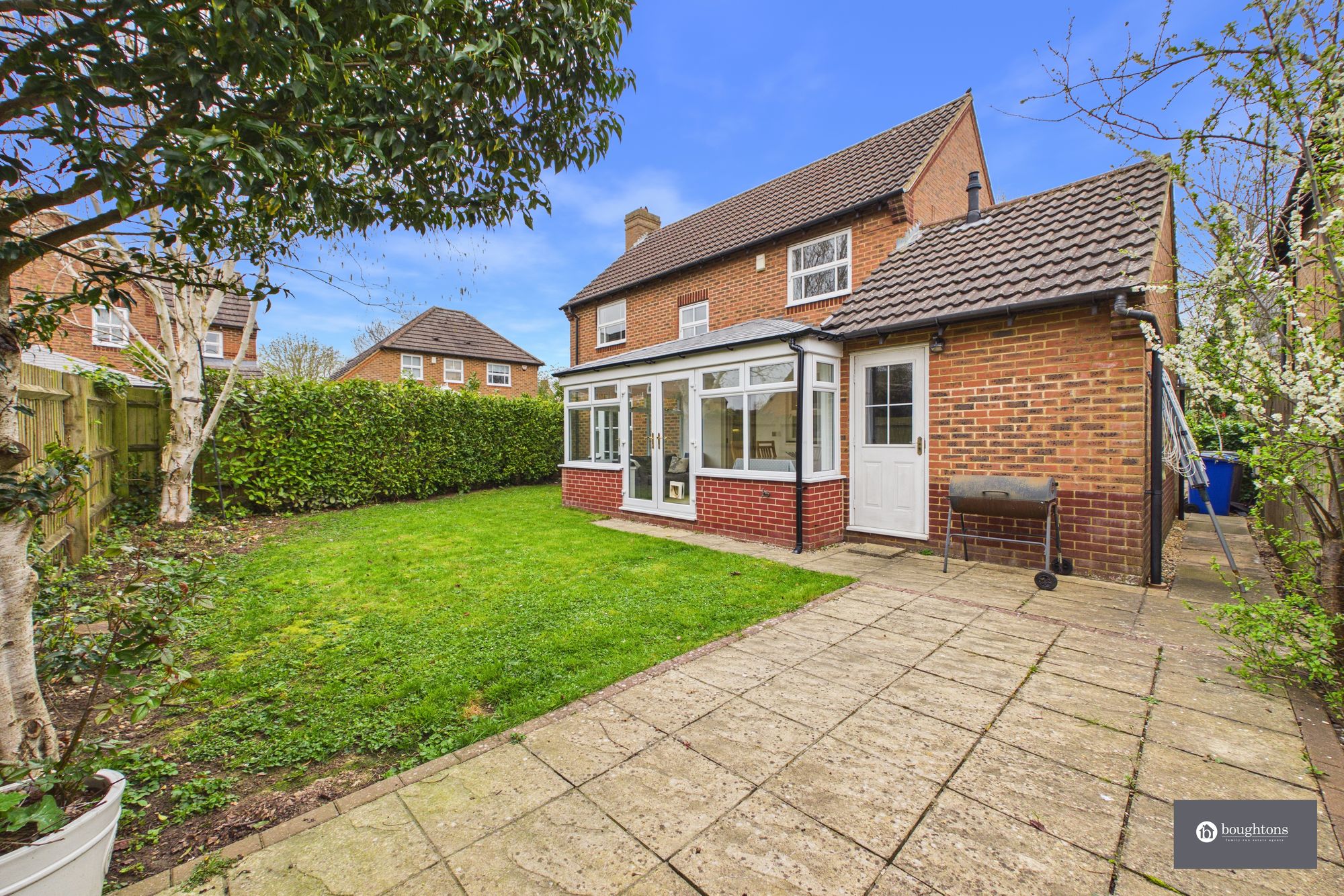 3 bed detached house for sale in Kingfisher Road, Brackley, NN13  - Property Image 4