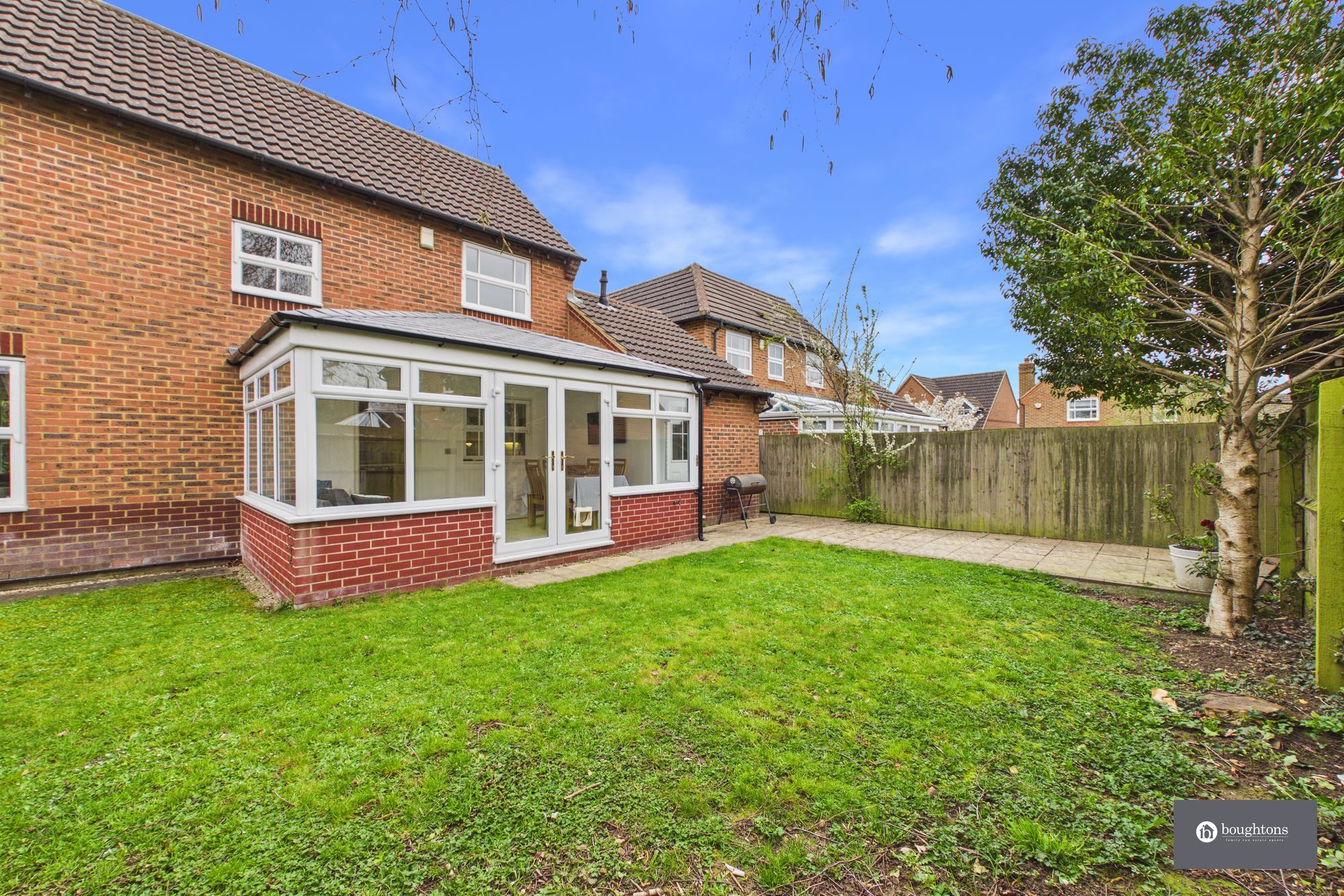 3 bed detached house for sale in Kingfisher Road, Brackley, NN13  - Property Image 37