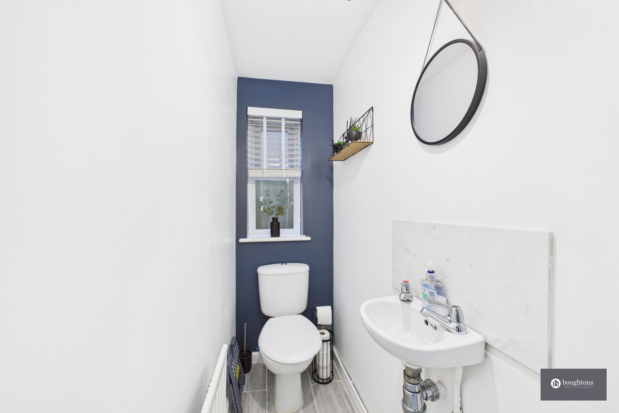 4 bed detached house for sale in Stuart Road, Brackley, NN13  - Property Image 12