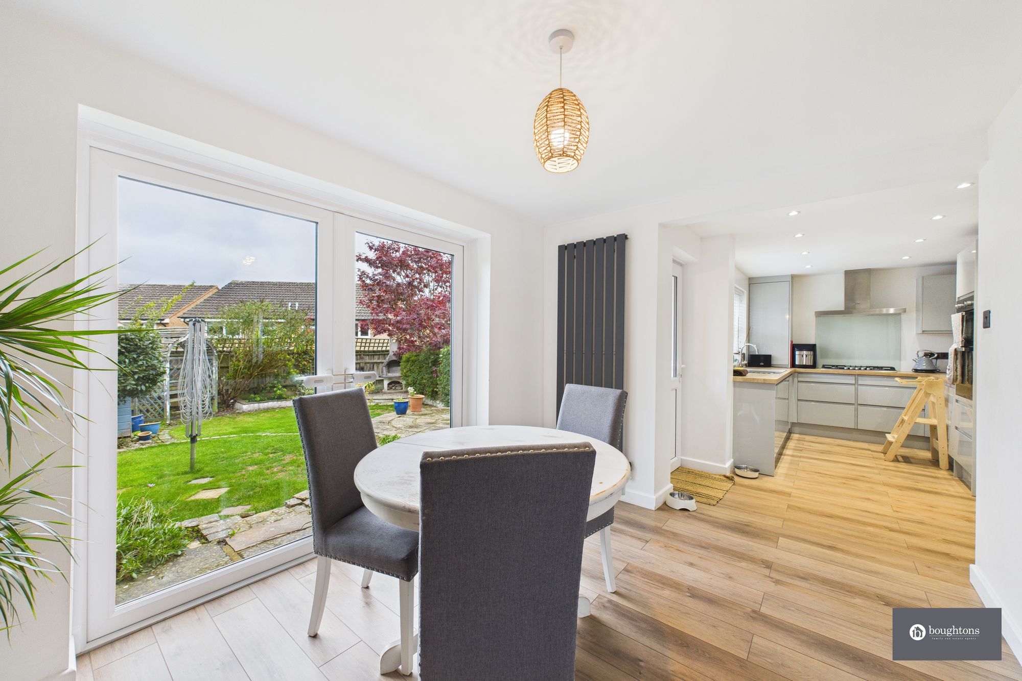 4 bed detached house for sale in Stuart Road, Brackley, NN13  - Property Image 7