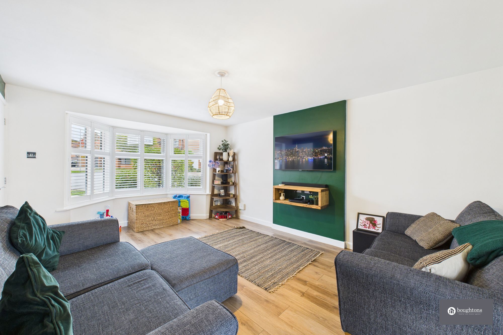 4 bed detached house for sale in Stuart Road, Brackley, NN13  - Property Image 9