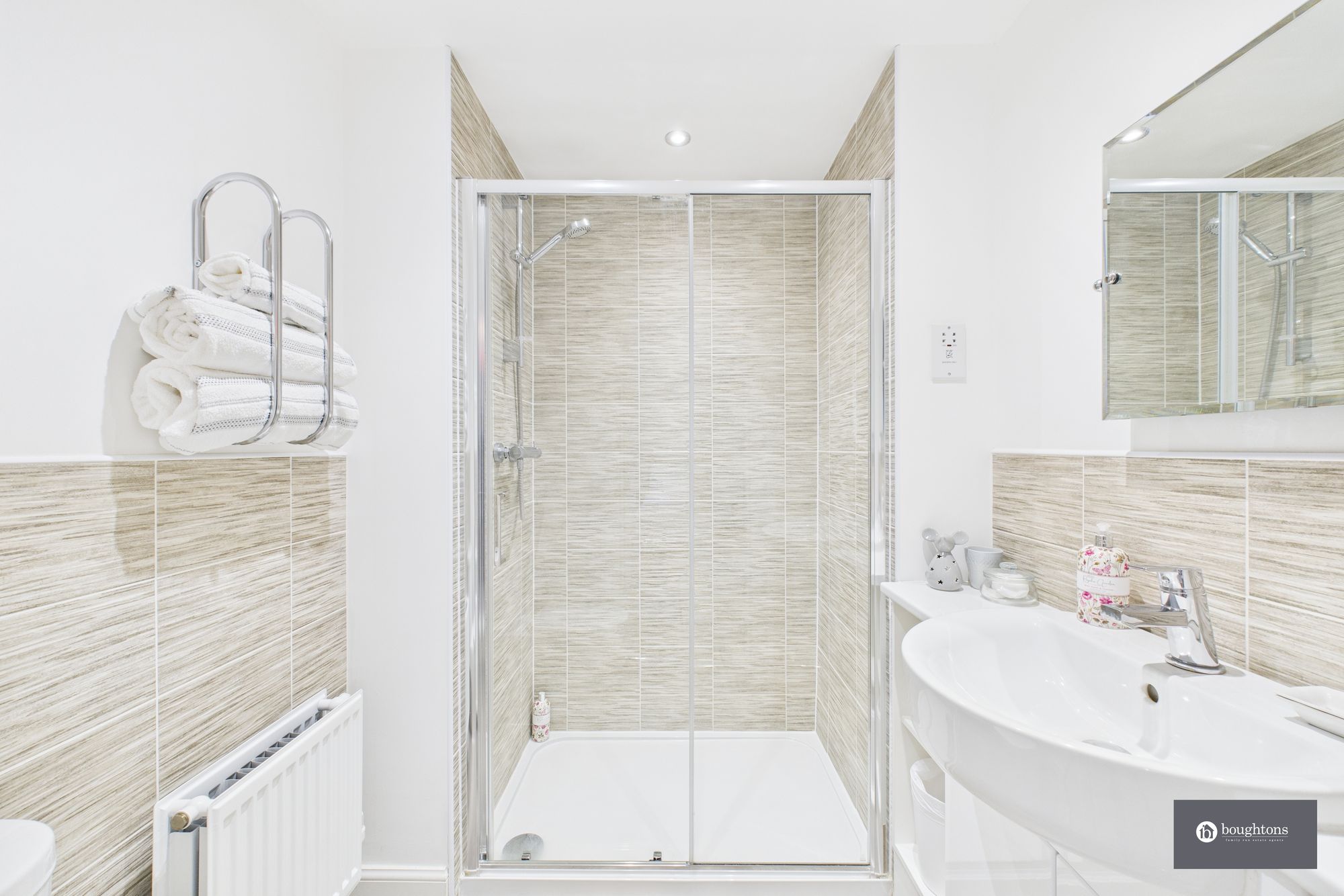 5 bed detached house for sale in Juno Crescent, Brackley, NN13  - Property Image 23