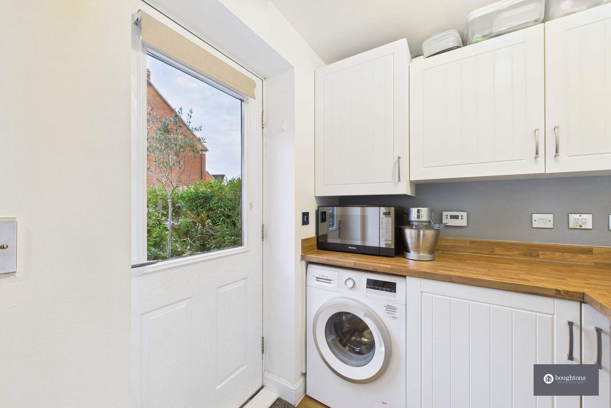 5 bed detached house for sale in Juno Crescent, Brackley, NN13  - Property Image 11