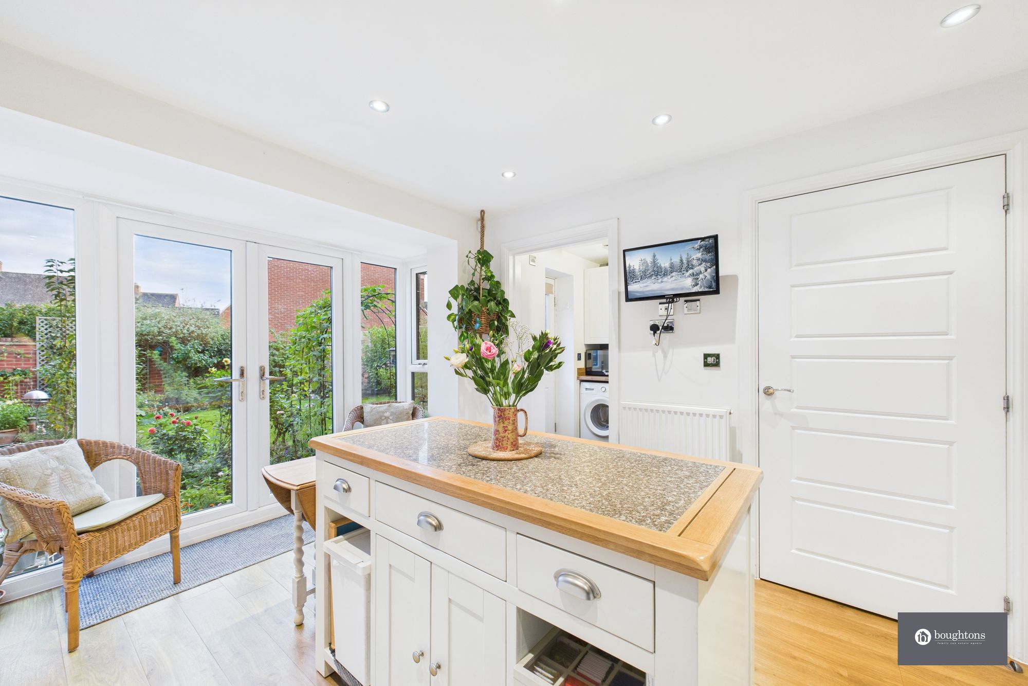 5 bed detached house for sale in Juno Crescent, Brackley, NN13  - Property Image 5