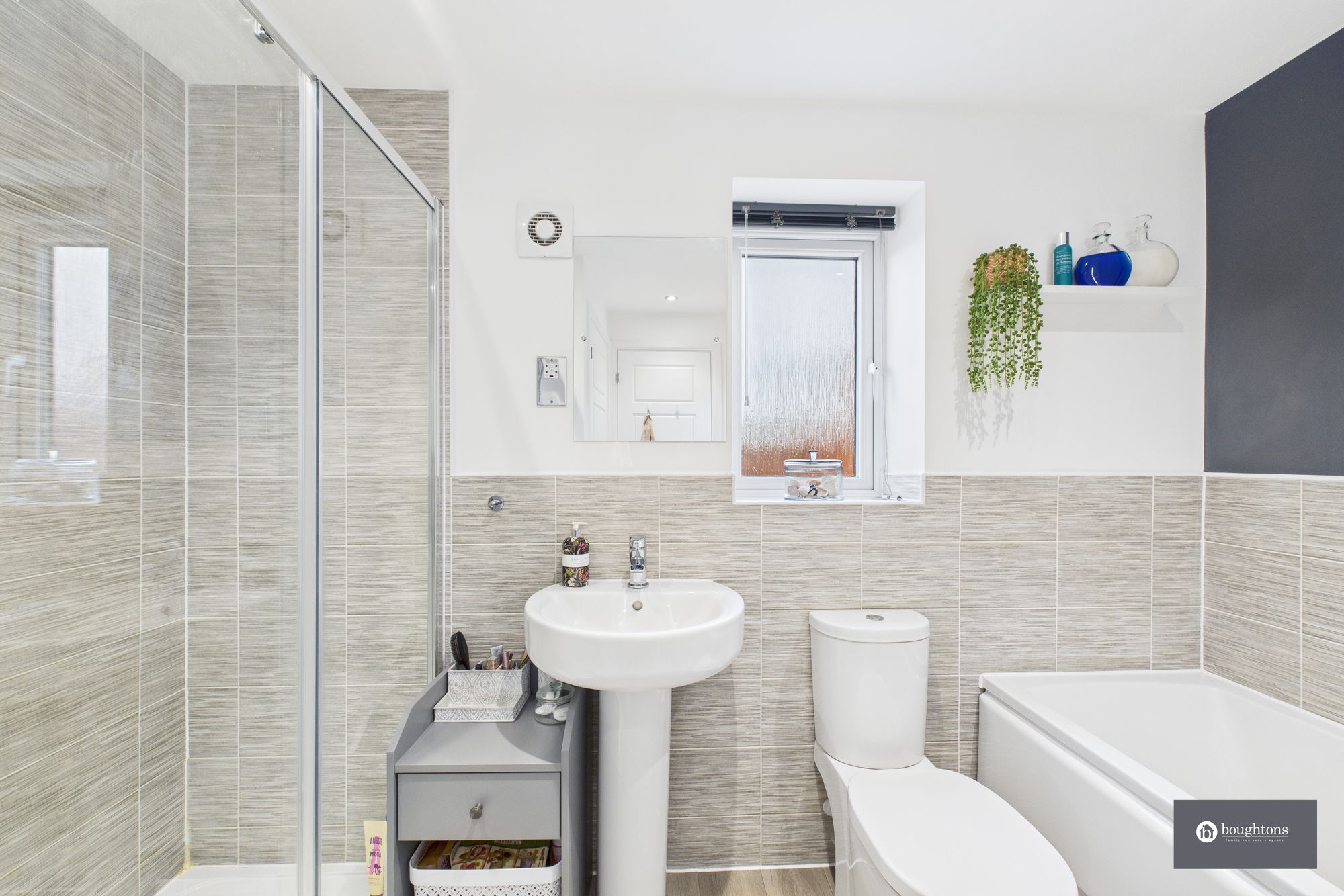 5 bed detached house for sale in Juno Crescent, Brackley, NN13  - Property Image 19