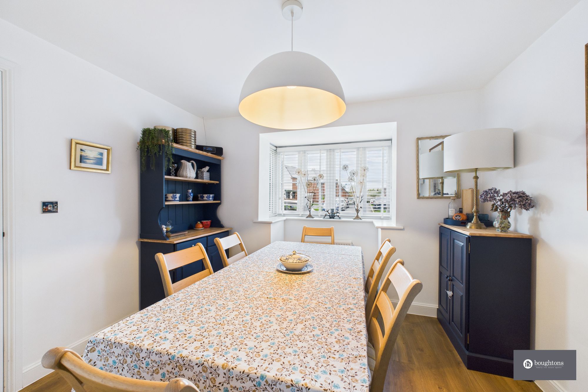 5 bed detached house for sale in Juno Crescent, Brackley, NN13  - Property Image 10