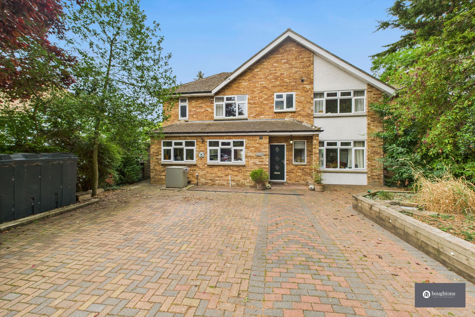4 bed detached house for sale in Buckingham Road, Westbury, NN13