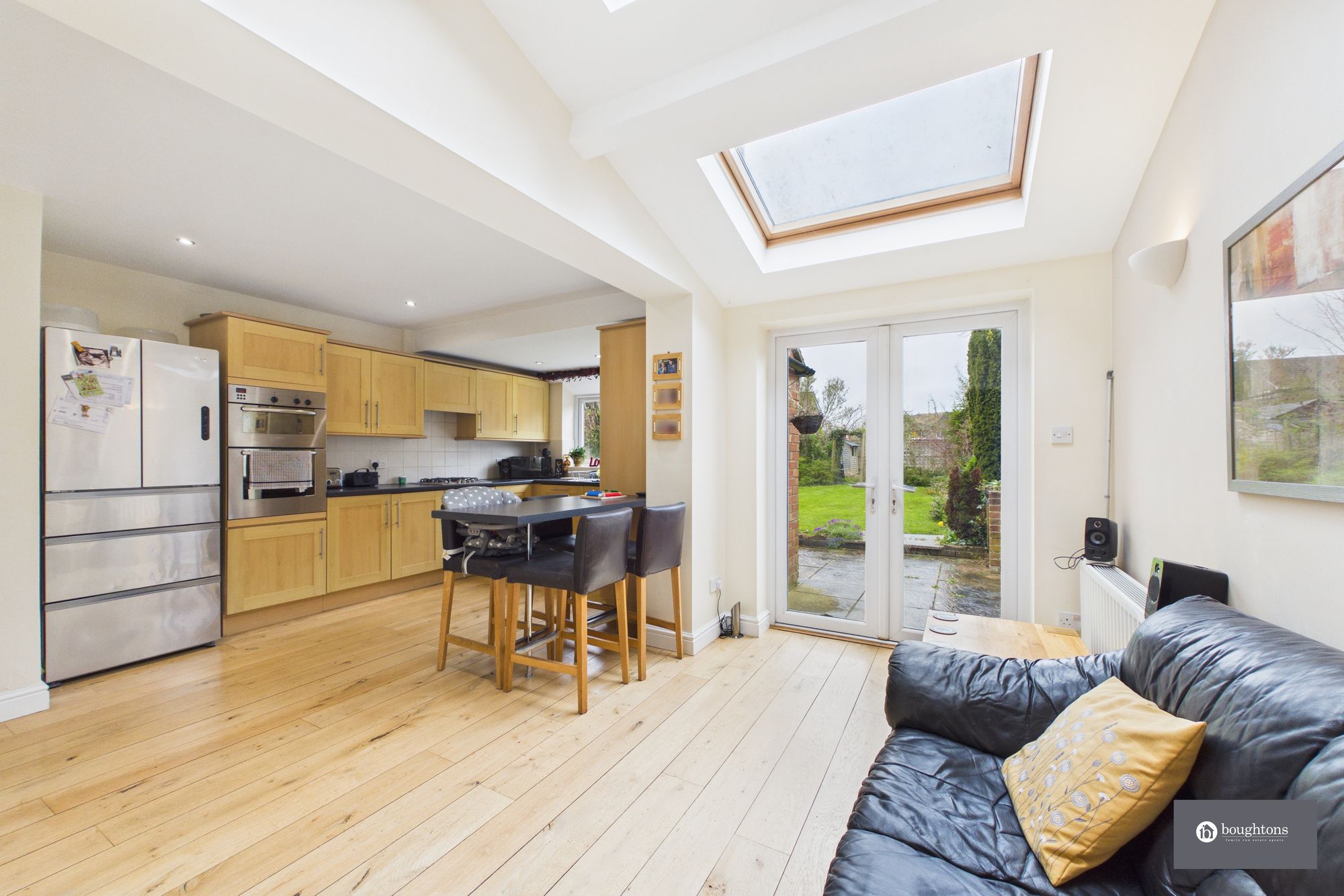 3 bed semi-detached house for sale in Halse Road, Brackley, NN13  - Property Image 4