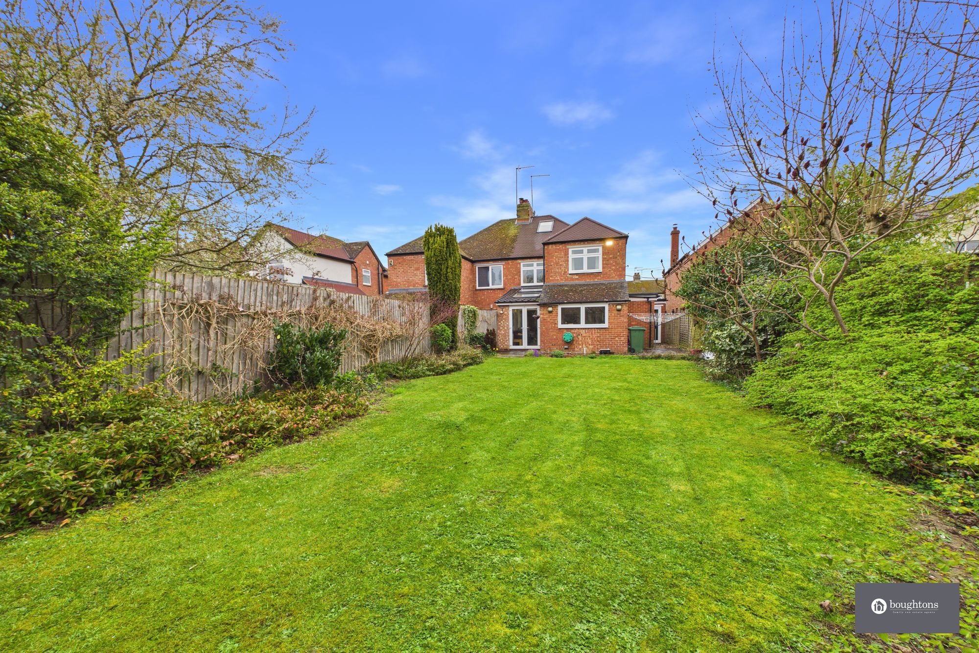3 bed semi-detached house for sale in Halse Road, Brackley, NN13  - Property Image 2