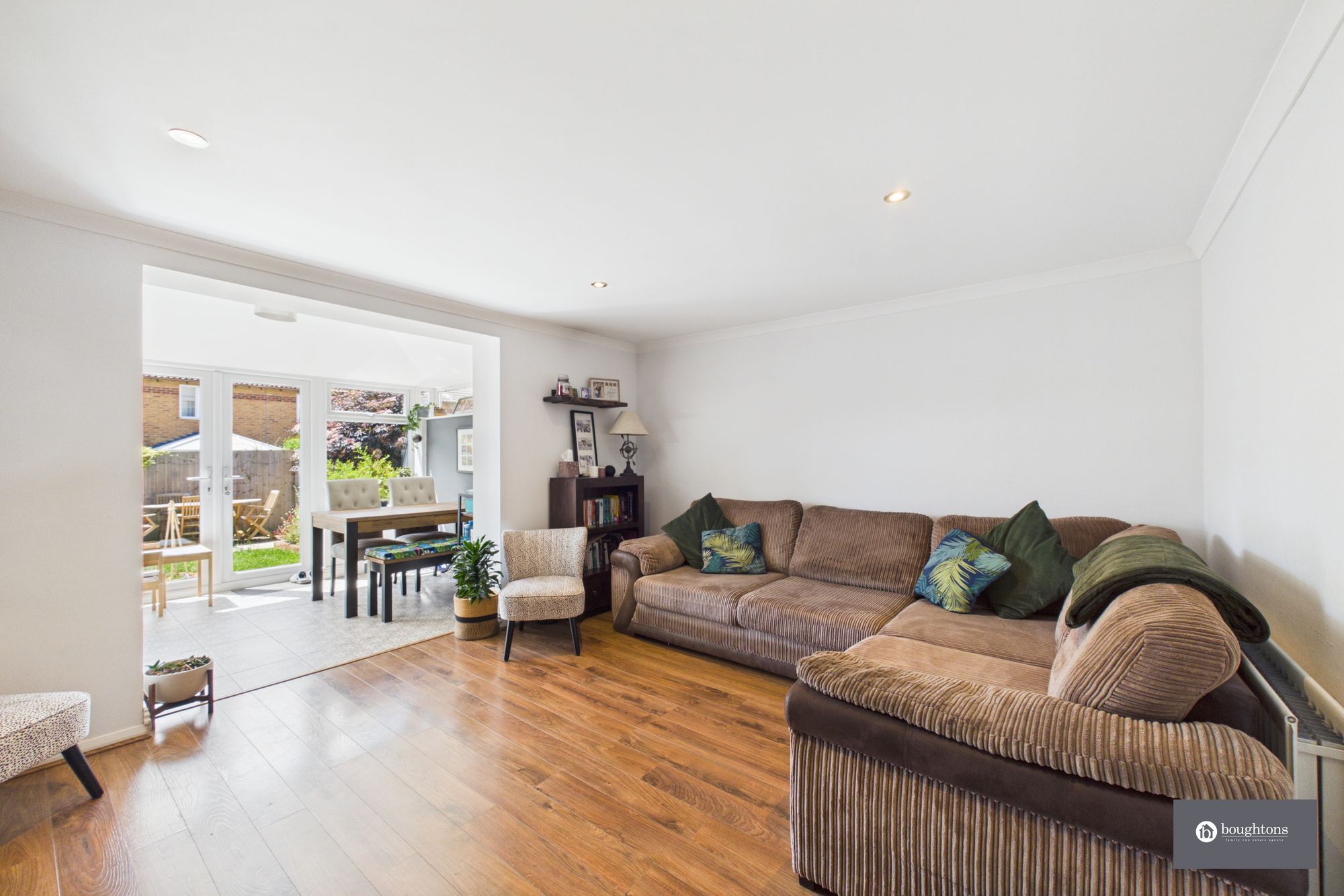 3 bed terraced house for sale in Johnson Avenue, Brackley, NN13  - Property Image 3