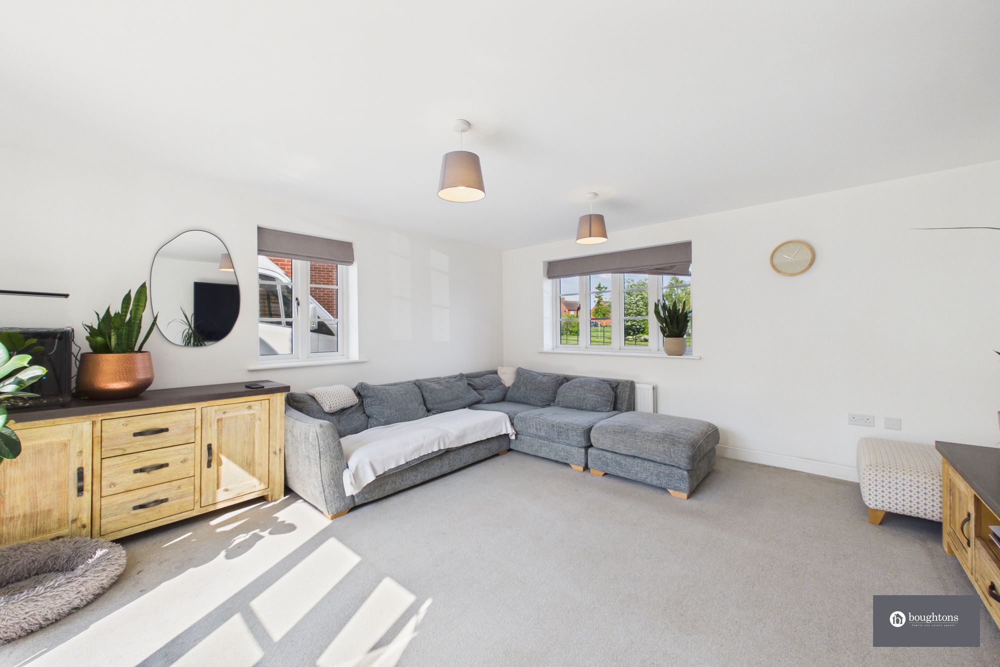 4 bed detached house for sale in Capricorn Way, Brackley, NN13  - Property Image 4