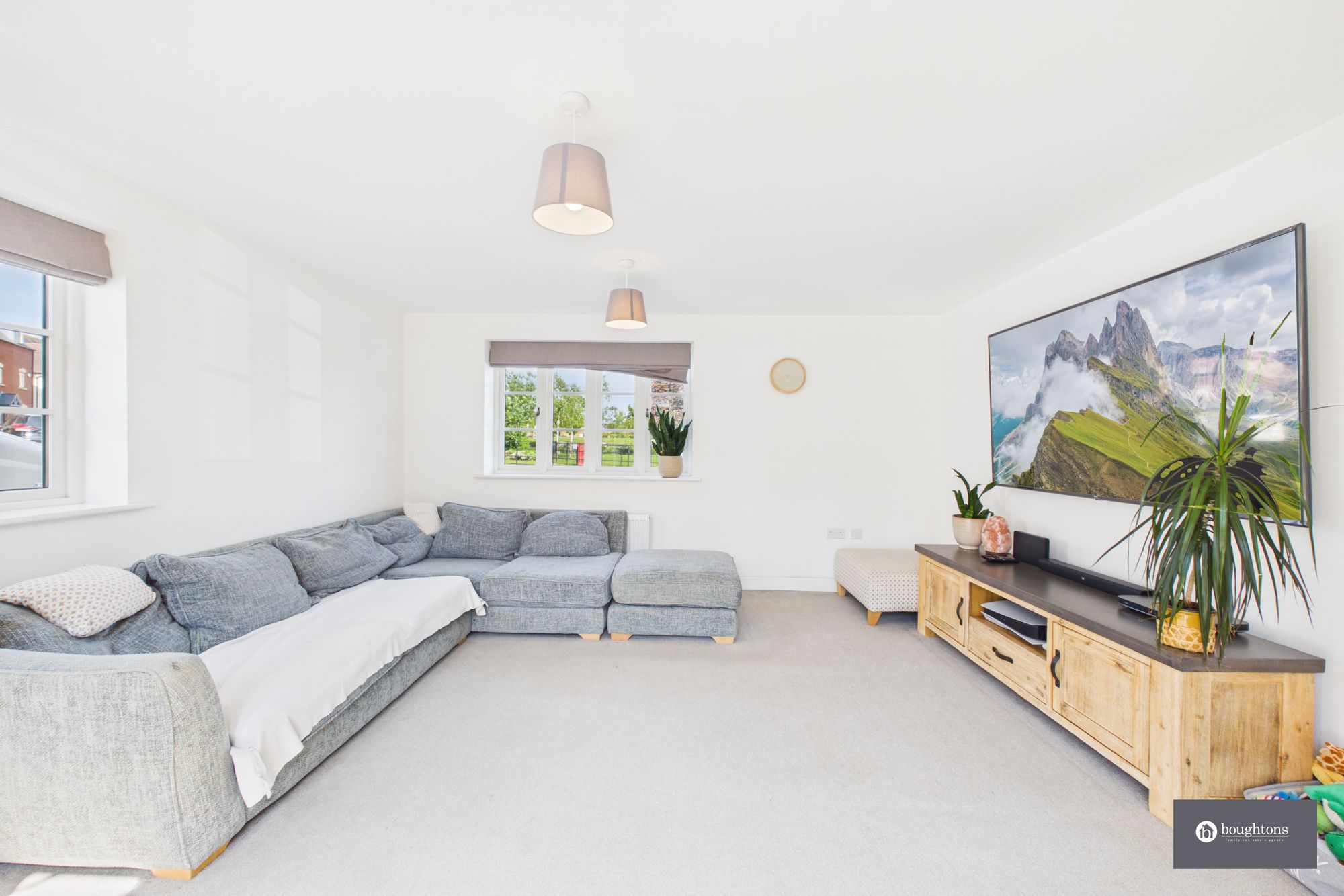 4 bed detached house for sale in Capricorn Way, Brackley, NN13  - Property Image 5