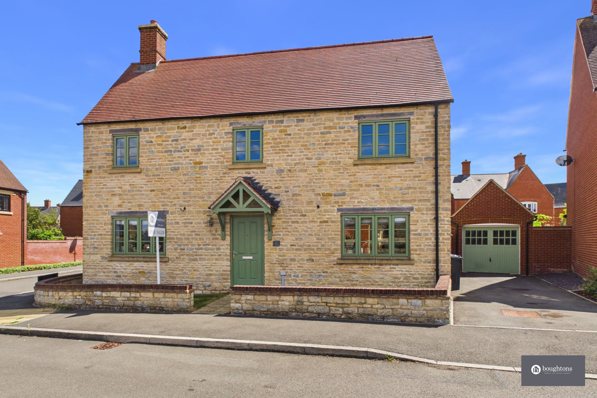 4 bed detached house for sale in Capricorn Way, Brackley, NN13