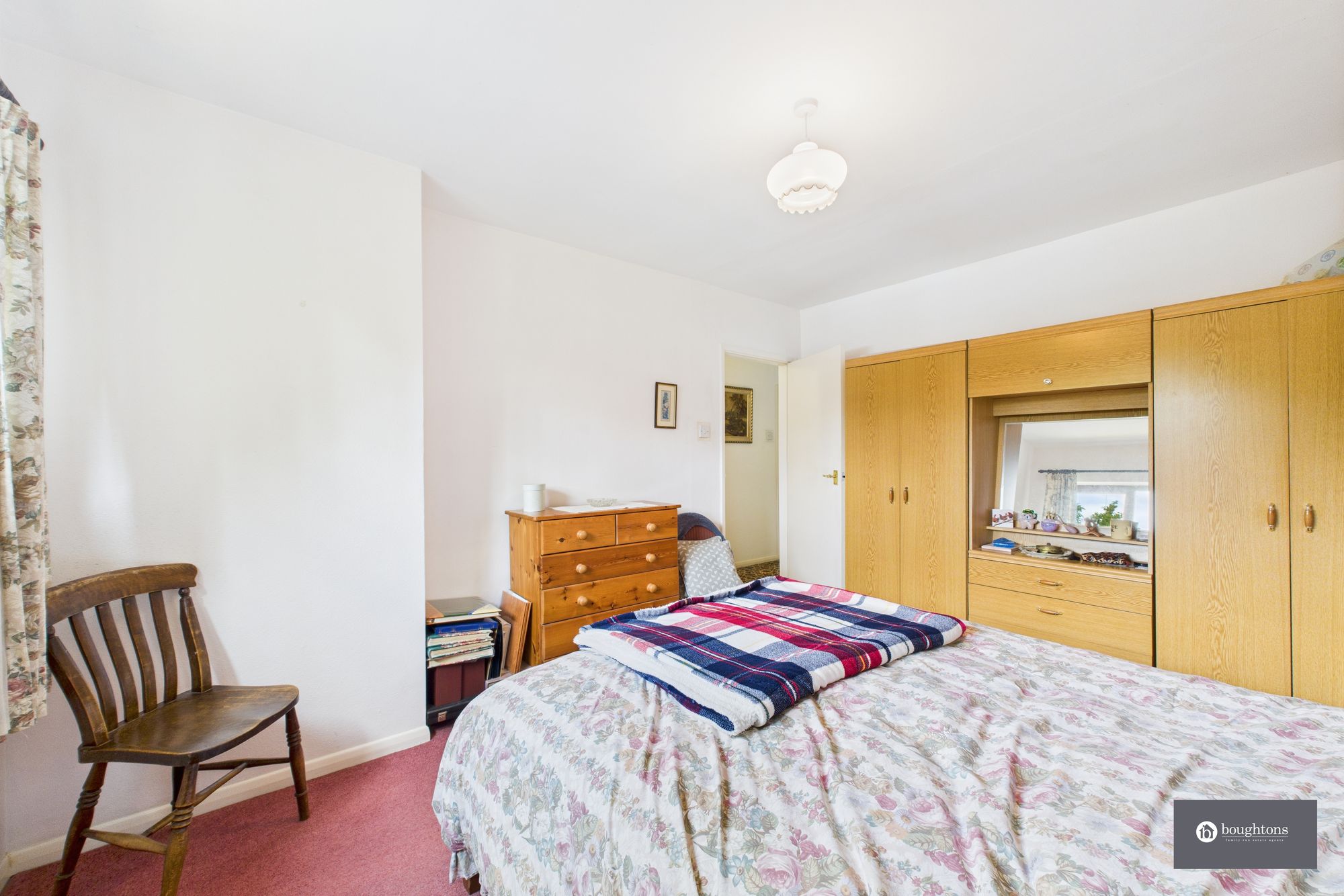 2 bed detached bungalow for sale in Church Street, Helmdon, NN13  - Property Image 10