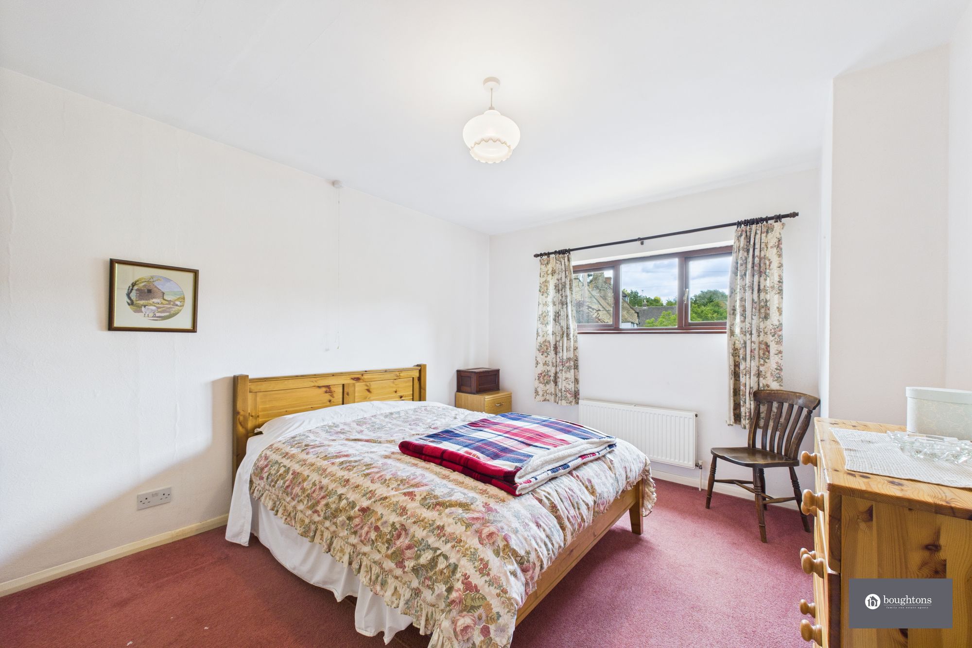 2 bed detached bungalow for sale in Church Street, Helmdon, NN13  - Property Image 9