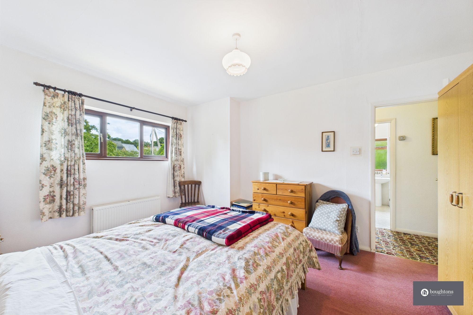 2 bed detached bungalow for sale in Church Street, Helmdon, NN13  - Property Image 11