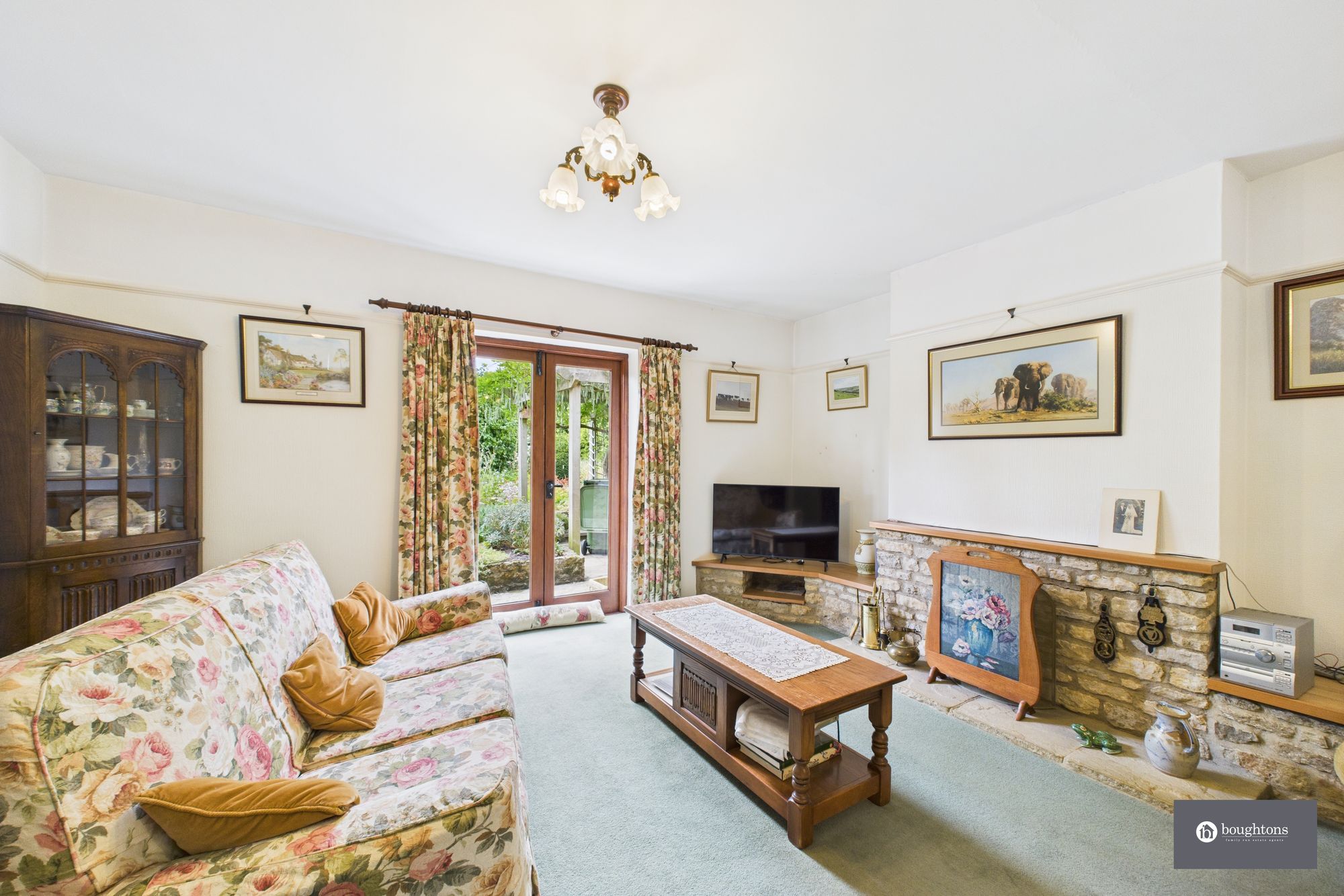 2 bed detached bungalow for sale in Church Street, Helmdon, NN13  - Property Image 2