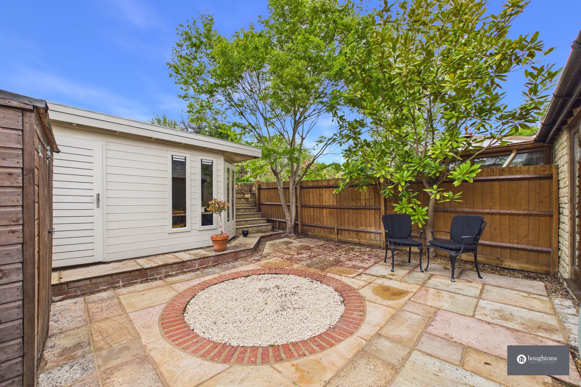 2 bed semi-detached house for sale in Park End, Croughton, NN13  - Property Image 13
