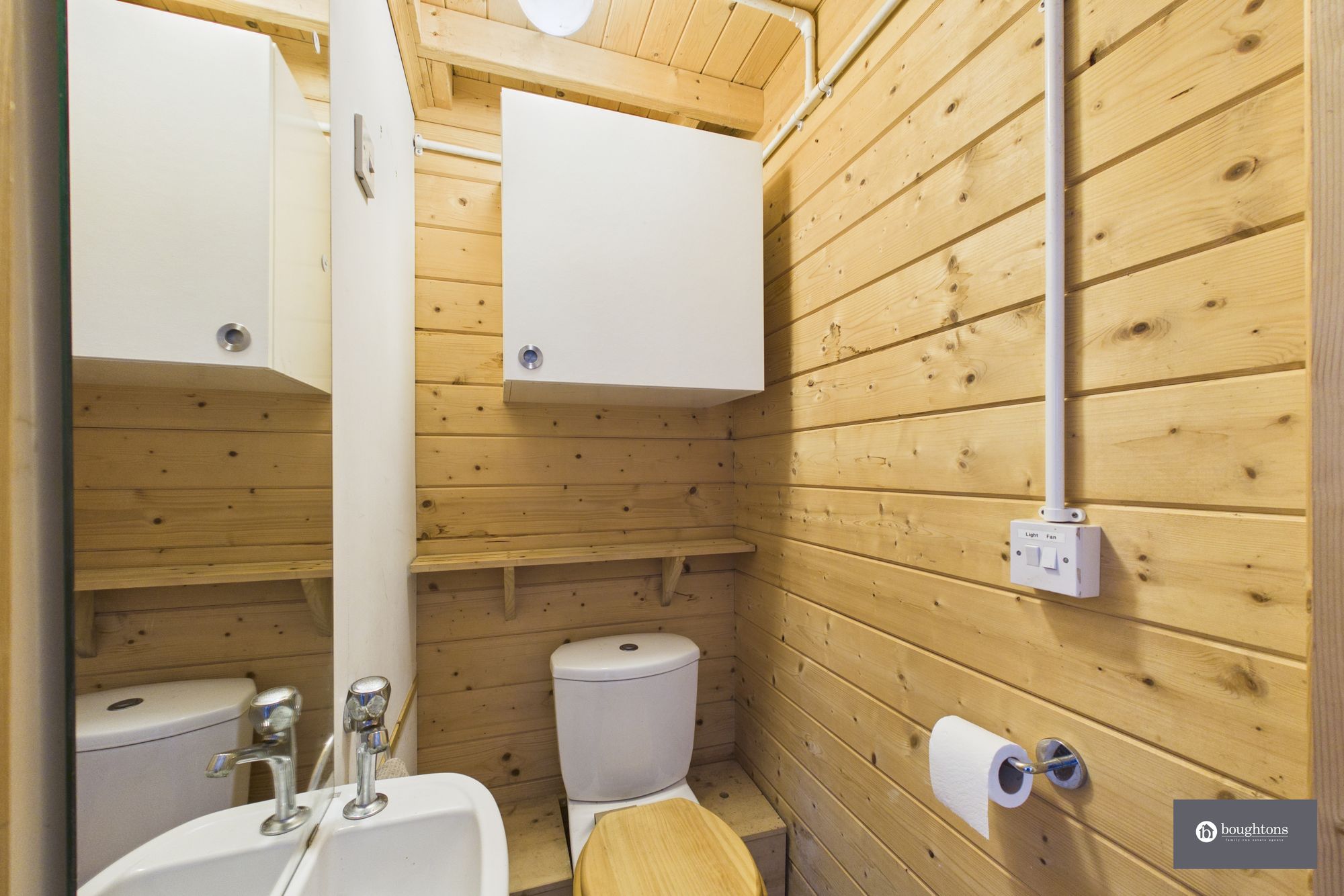 2 bed semi-detached house for sale in Park End, Croughton, NN13  - Property Image 17