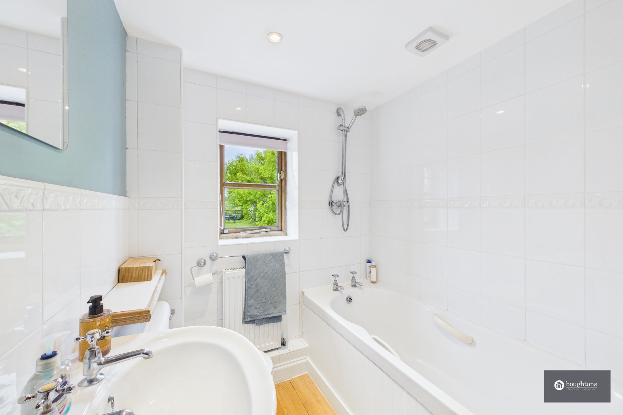 2 bed semi-detached house for sale in Park End, Croughton, NN13  - Property Image 10