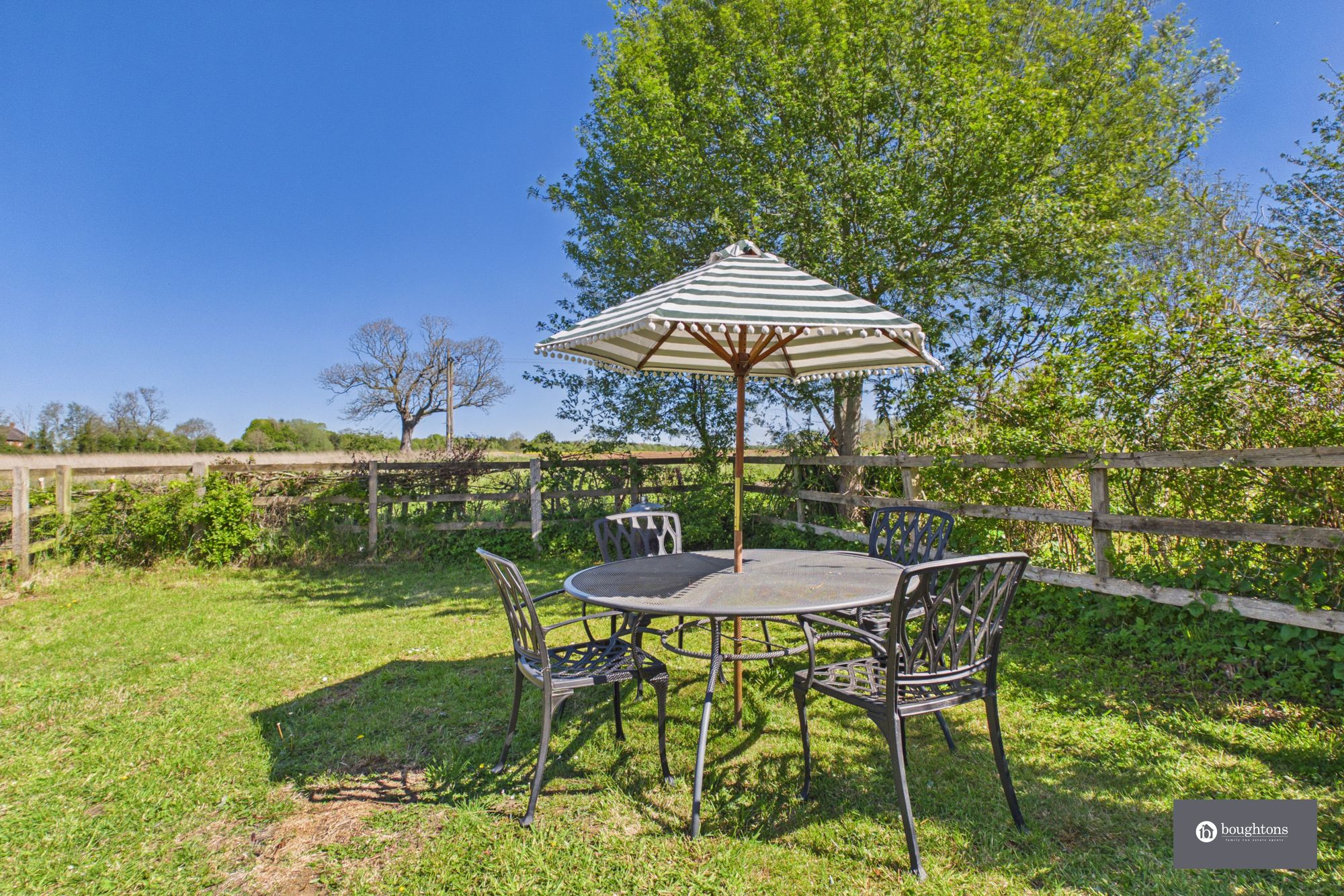 2 bed semi-detached house for sale in Park End, Croughton, NN13  - Property Image 21