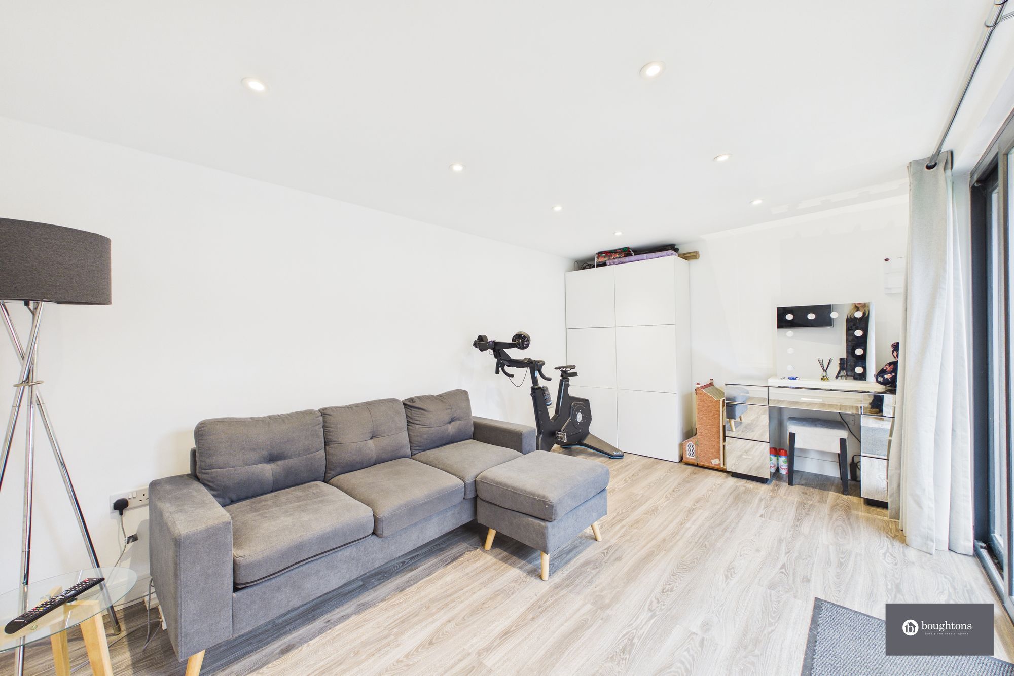 4 bed detached house for sale in Orion Drive, Brackley, NN13  - Property Image 27