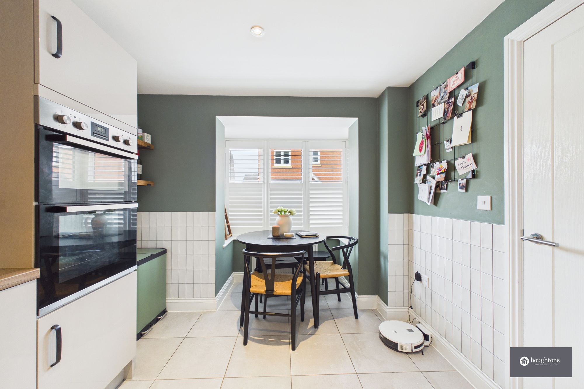 4 bed semi-detached house for sale in Boundary Road, Padbury, MK18  - Property Image 9