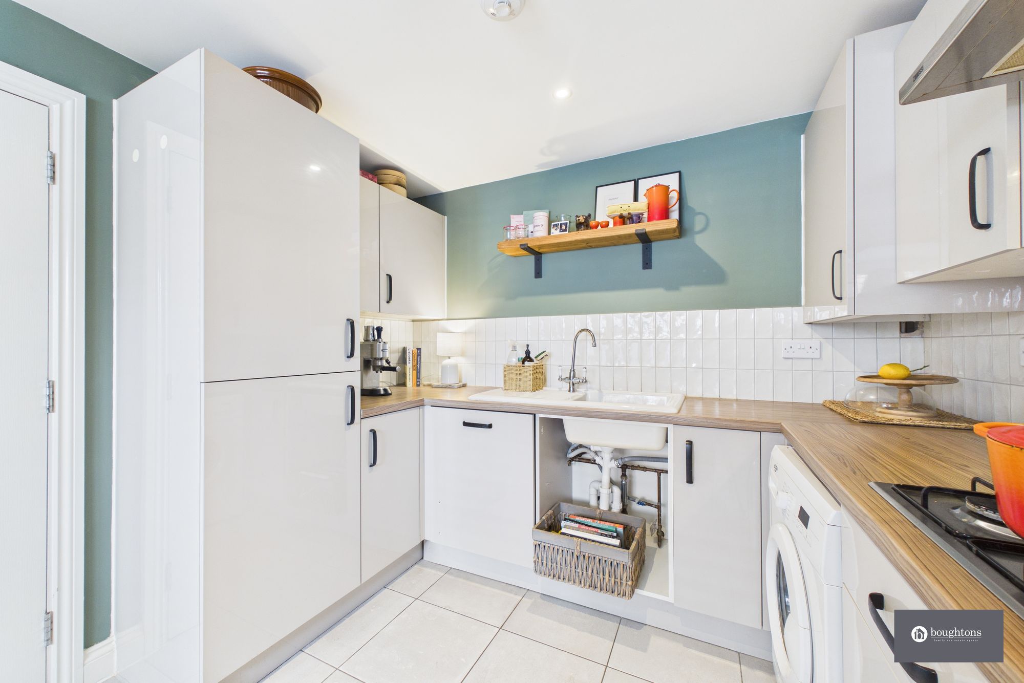 4 bed semi-detached house for sale in Boundary Road, Padbury, MK18  - Property Image 10