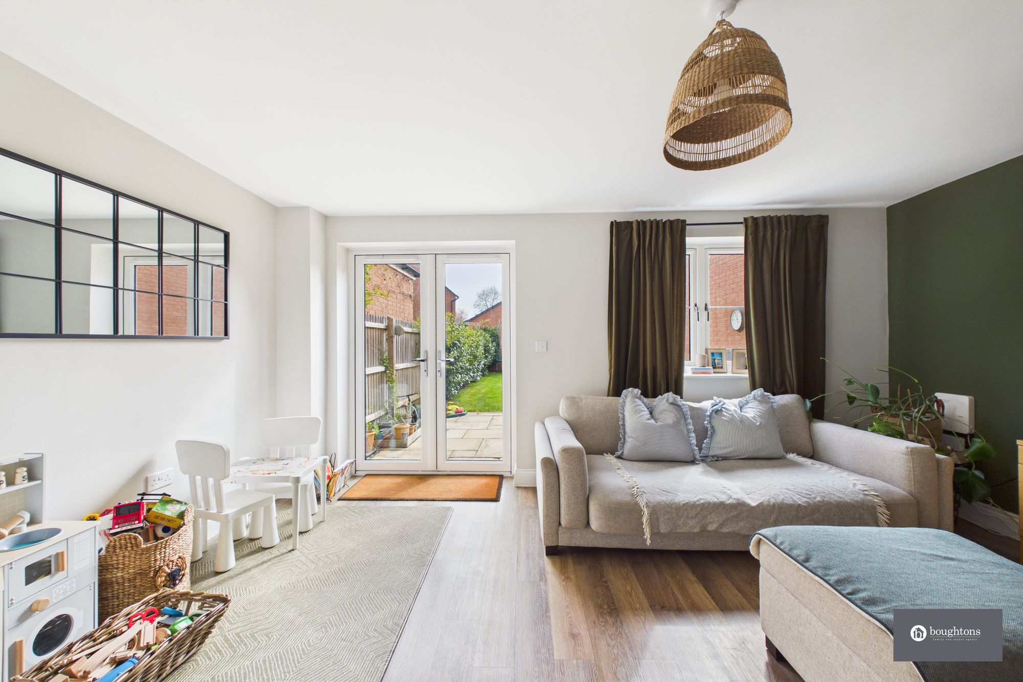 4 bed semi-detached house for sale in Boundary Road, Padbury, MK18  - Property Image 7