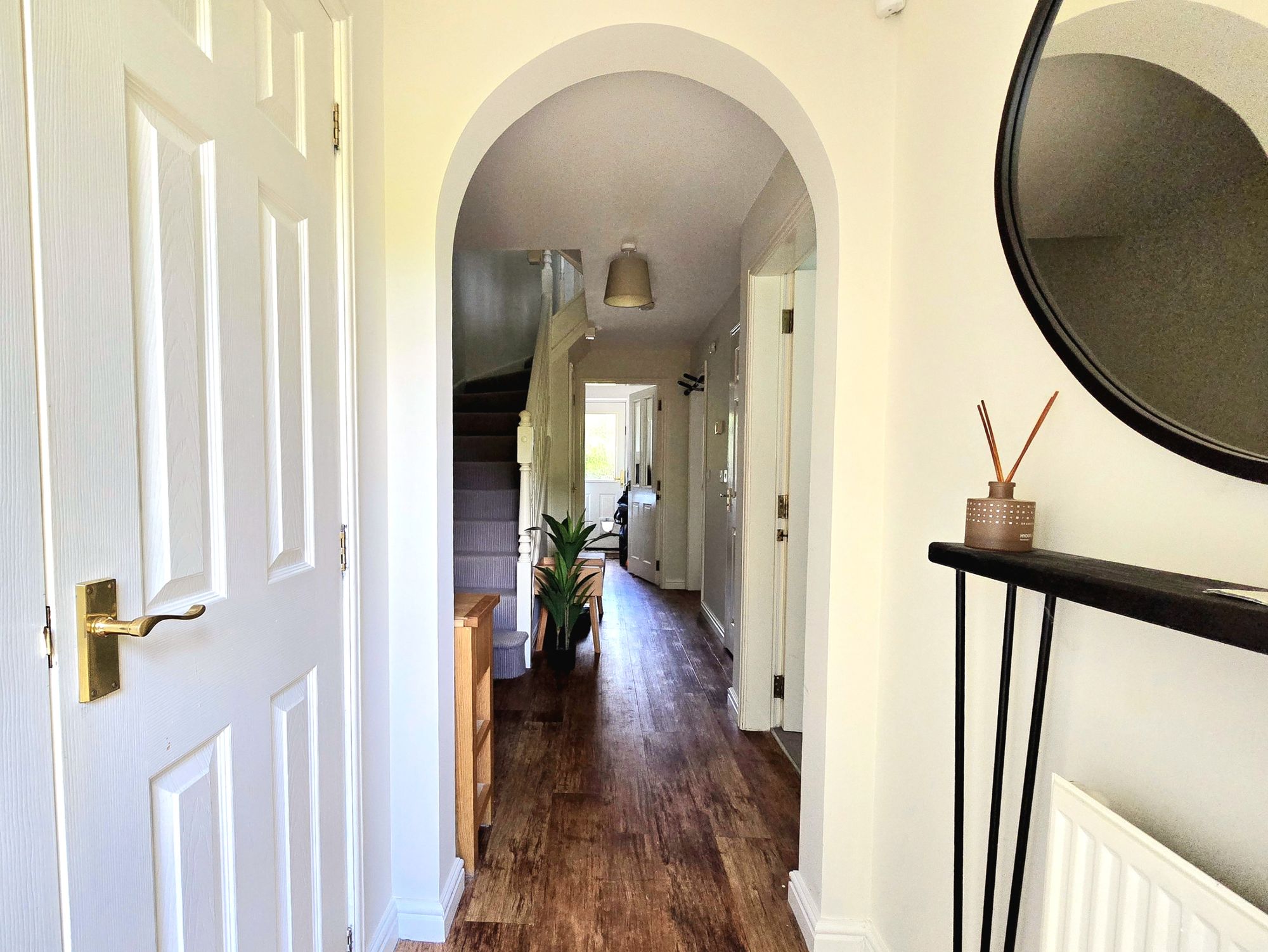 4 bed semi-detached town house for sale in Treefields, Buckingham, MK18  - Property Image 5