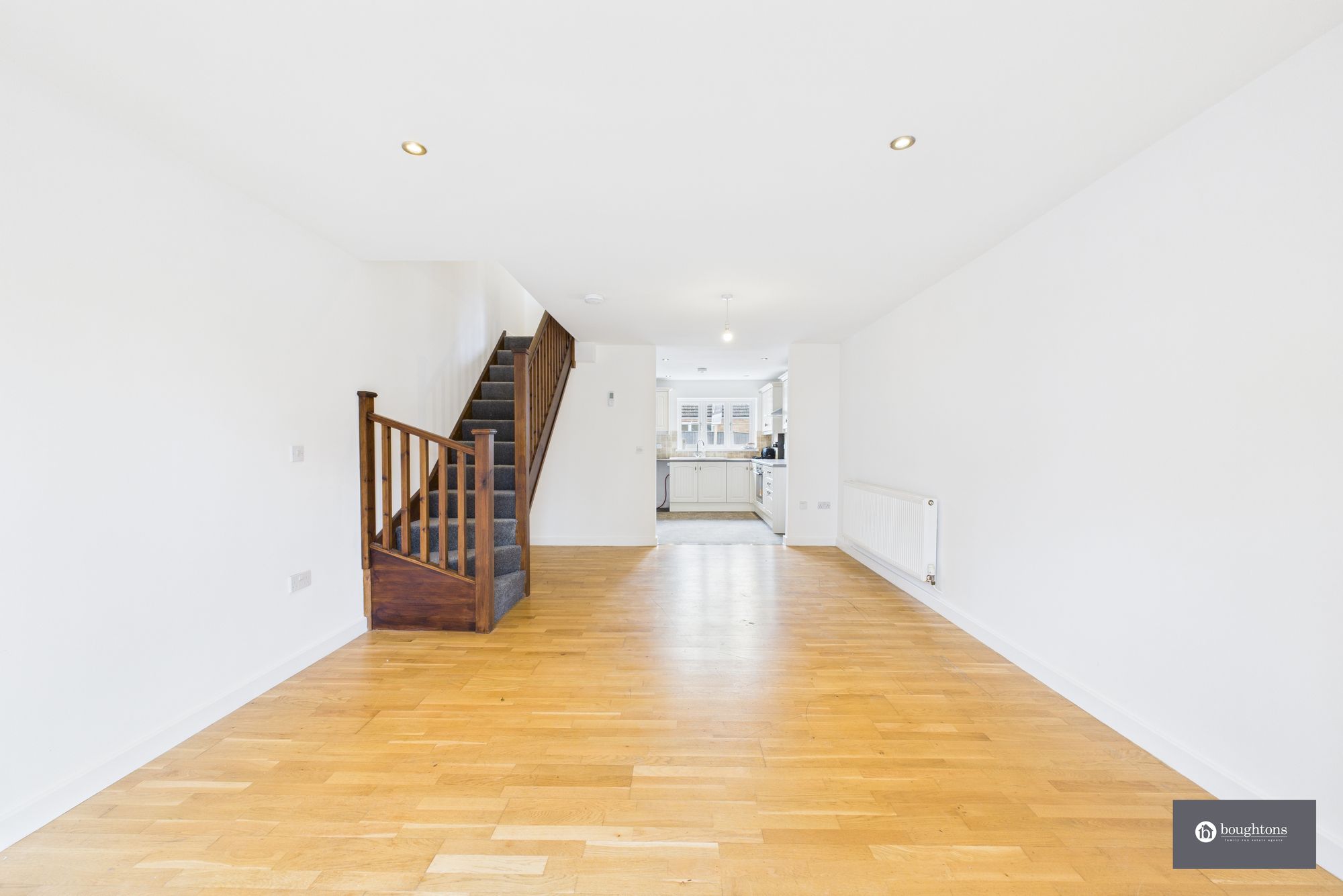 2 bed terraced house for sale in Fox Lane, Brackley, NN13  - Property Image 4