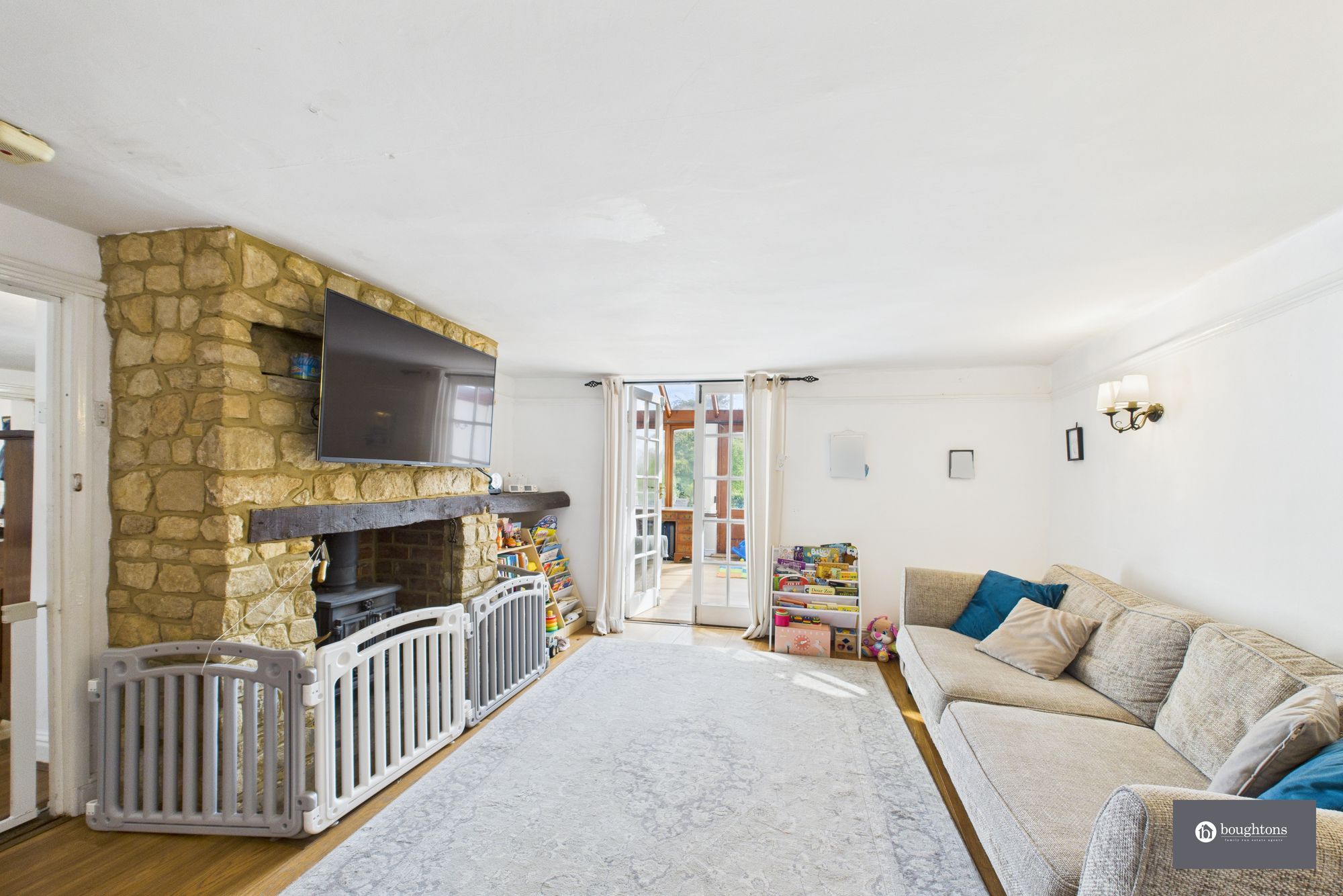 4 bed detached house for sale in Wappenham Road, Helmdon, NN13  - Property Image 7