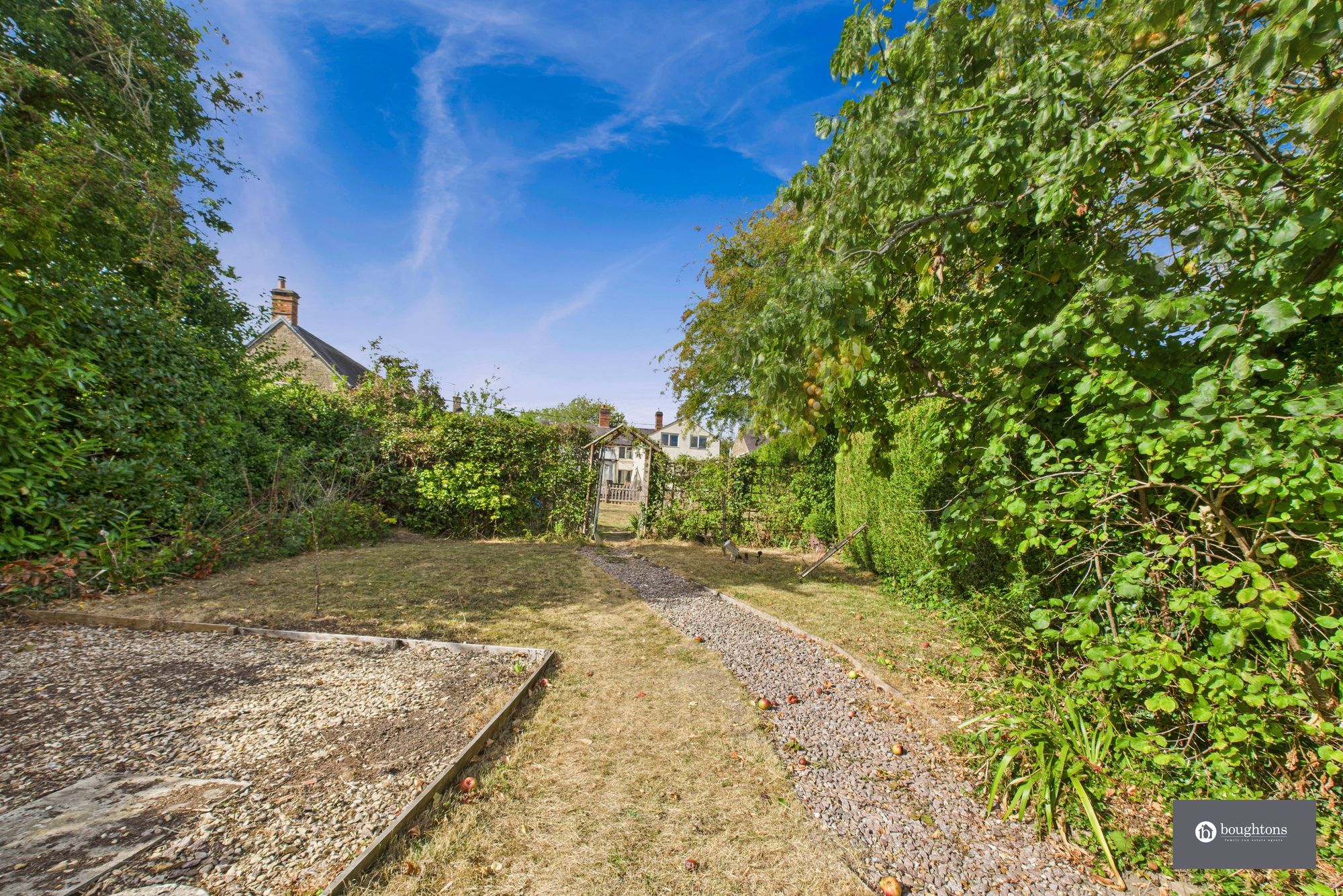 4 bed detached house for sale in Wappenham Road, Helmdon, NN13  - Property Image 28